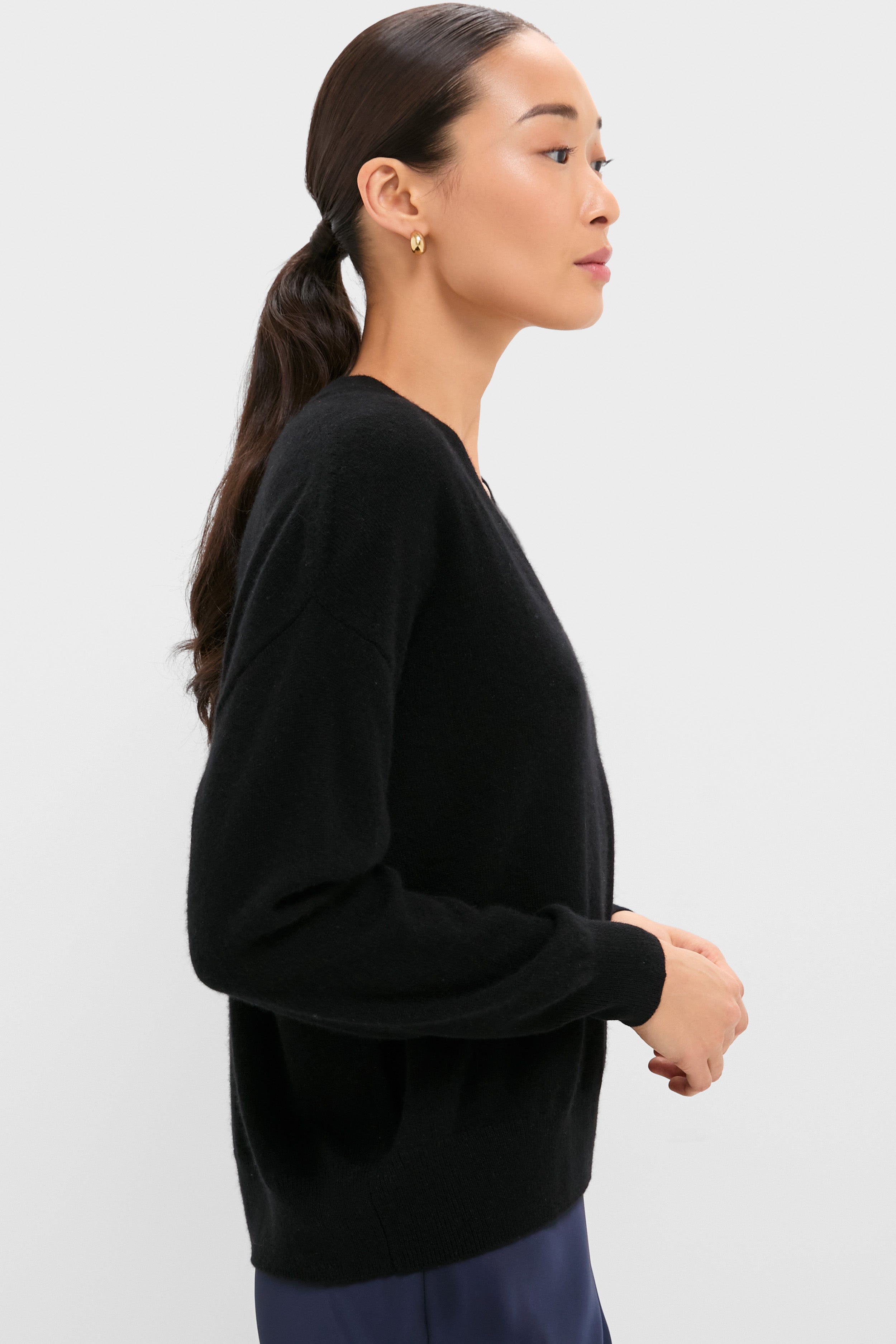 Black Emma Cashmere Boyfriend V-Neck Sweater-Get Girly