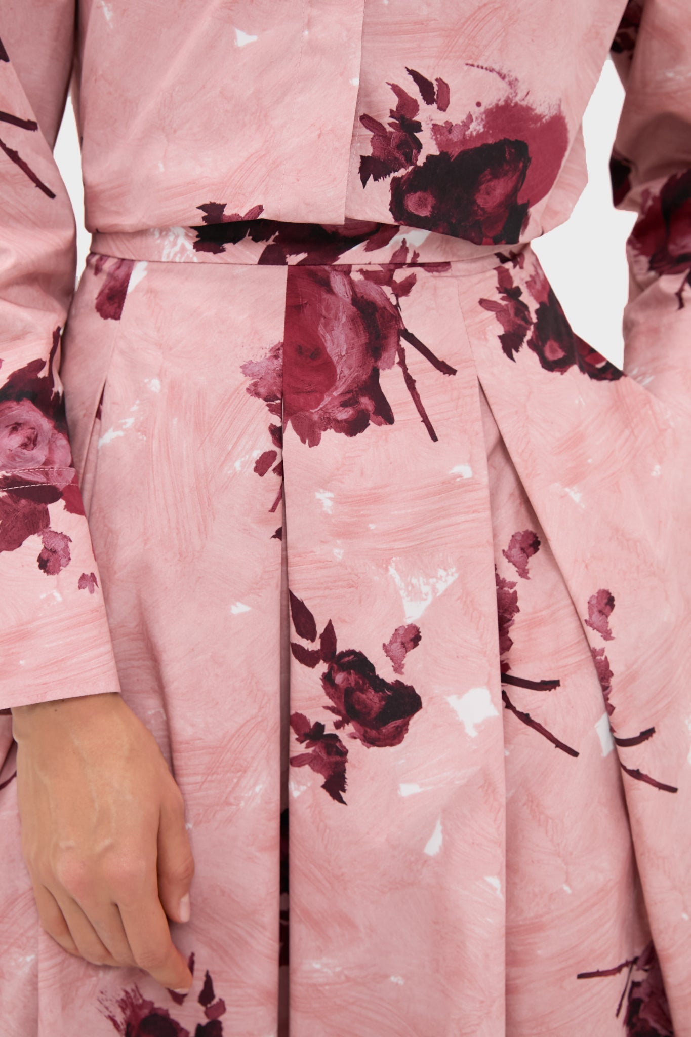 Abstract Rose Slipper Pink Pleated Midi Skirt-Get Girly