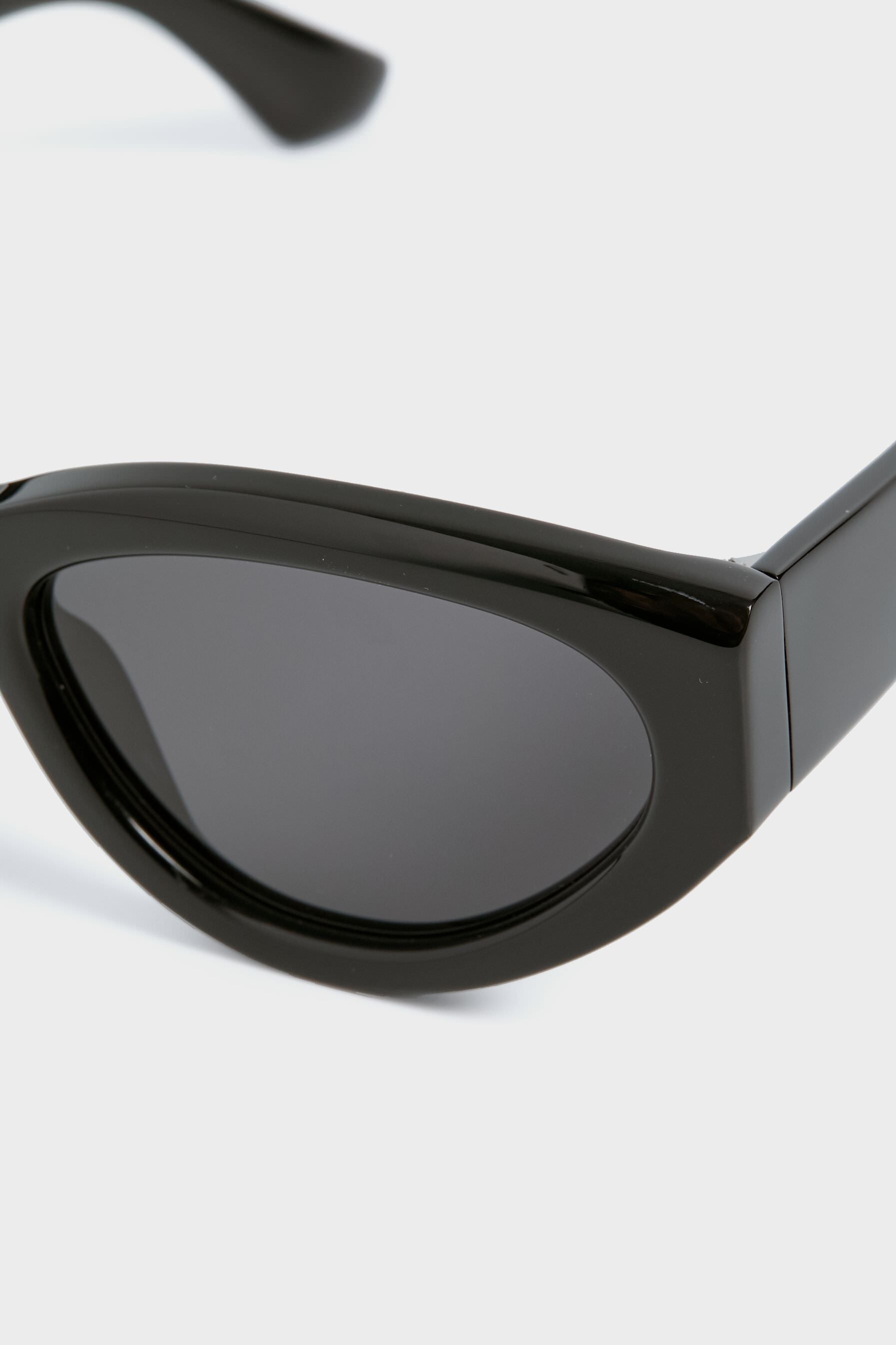06 Black Sunglasses-Get Girly