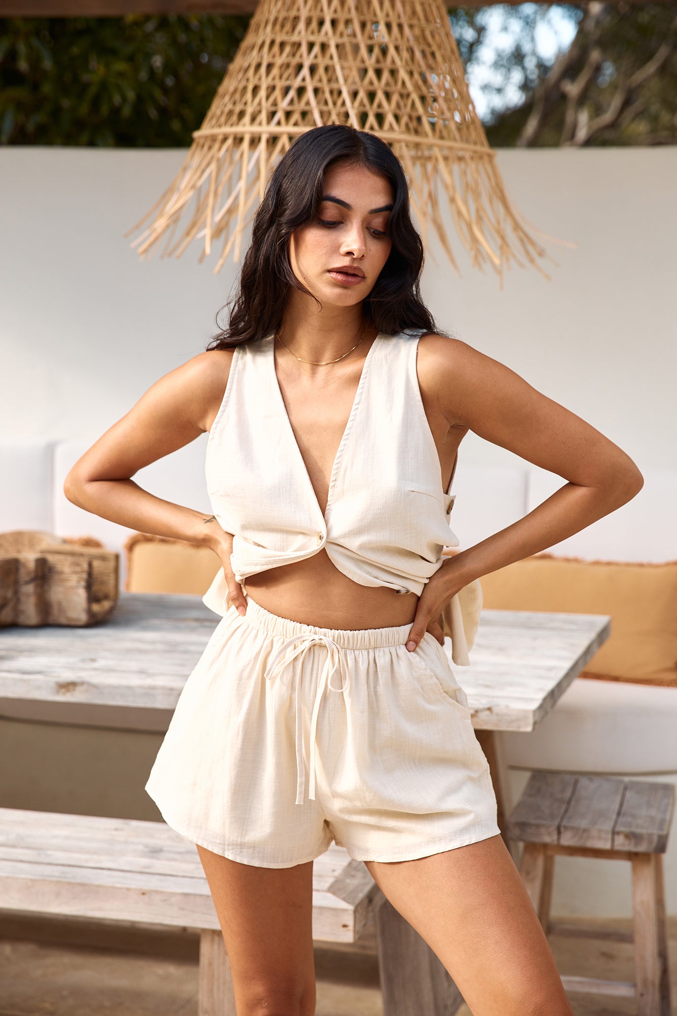 990-6-Beige-FO-Trogz