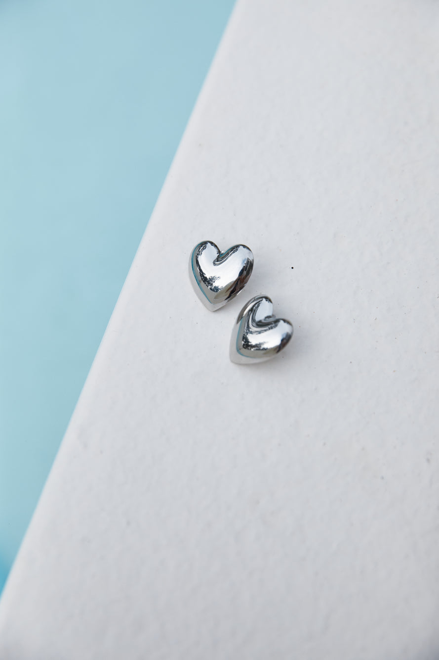 925 Silver Love To Love Earrings Silver-Trogz