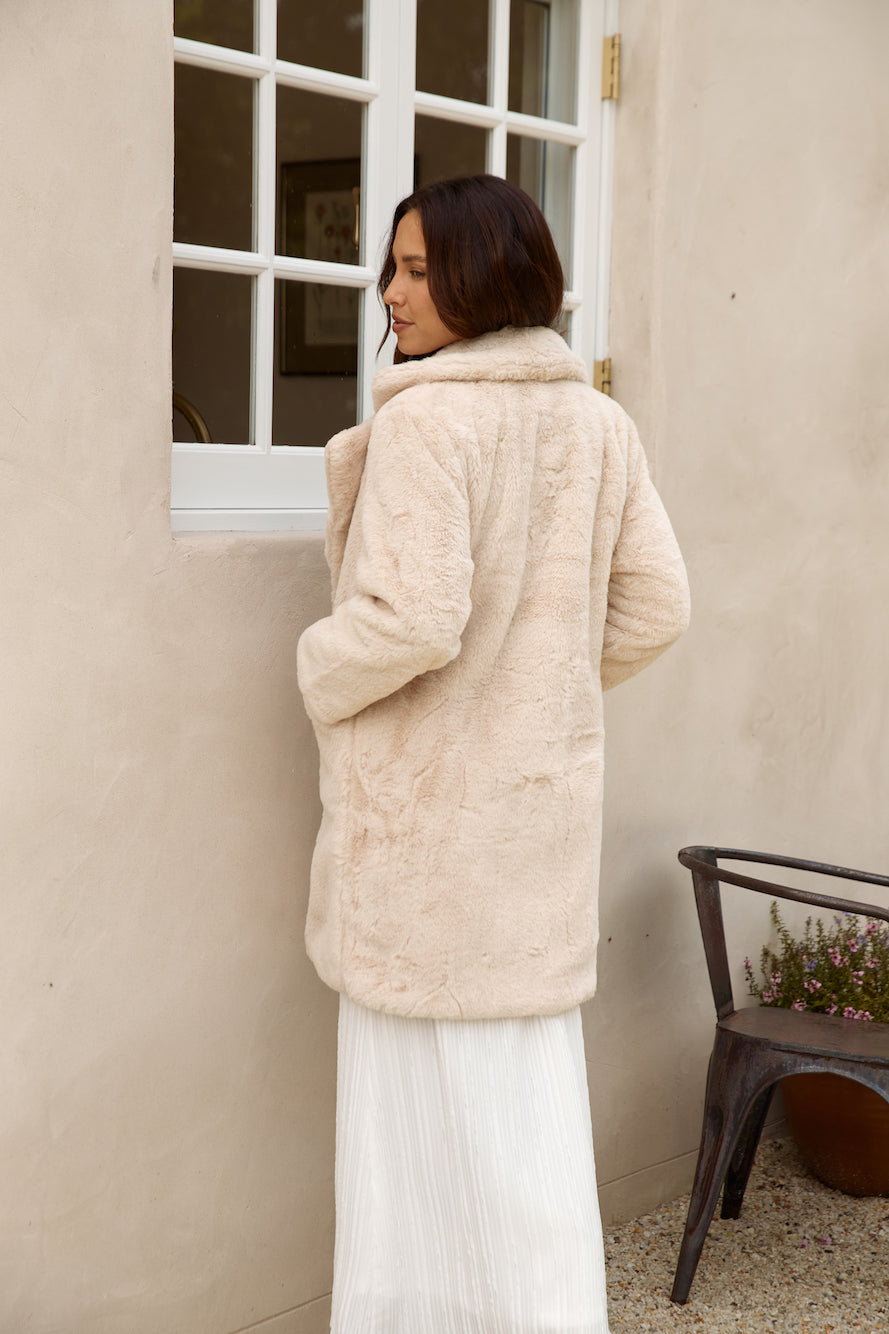 Fuzzy Feeling Coat Beige-Trogz