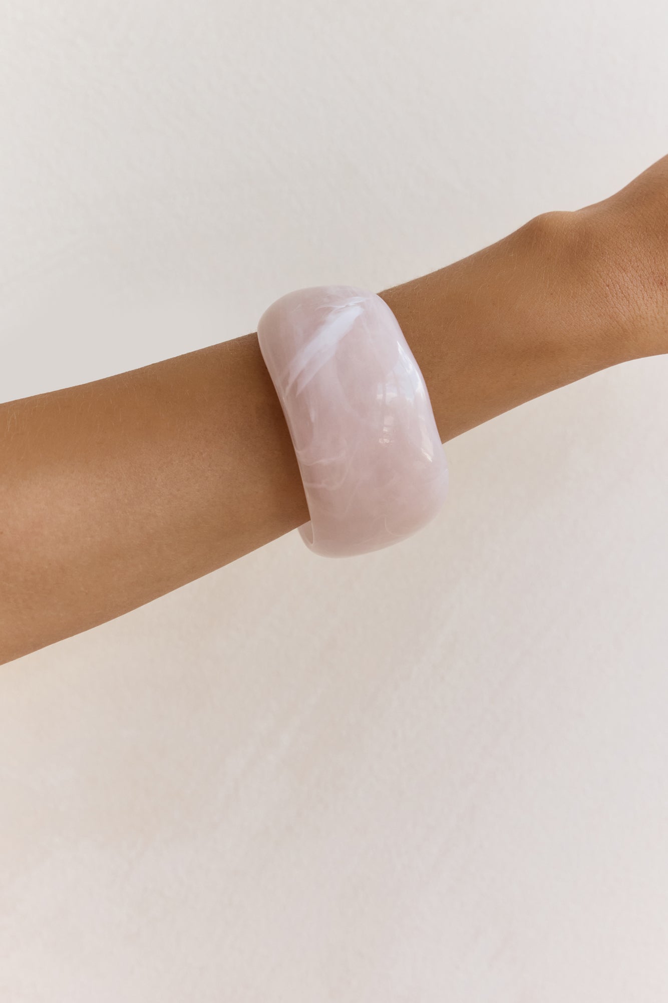 Serina Bangle Pearl-Trogz