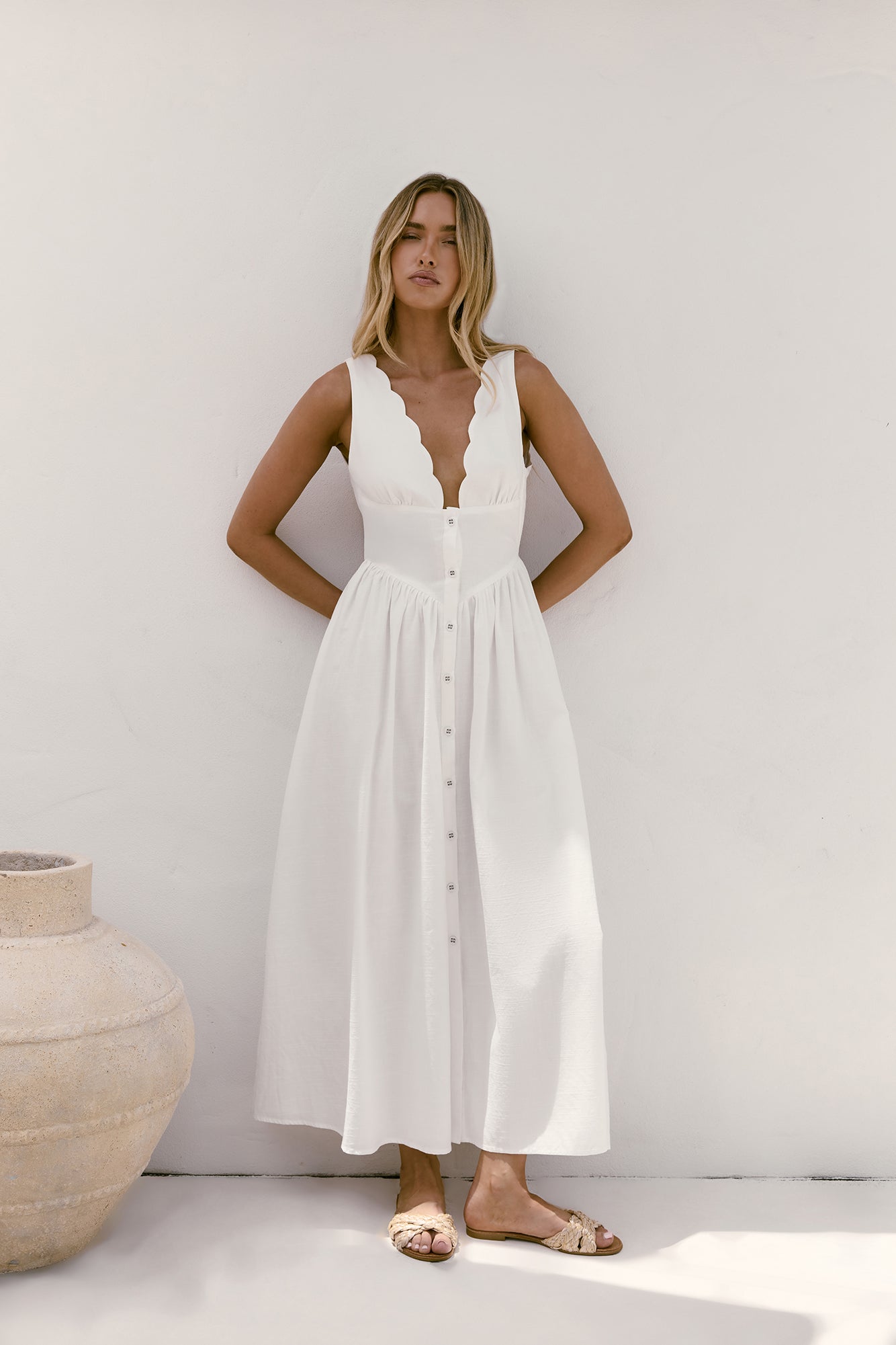 Chasing Daylight Maxi Dress White-Trogz