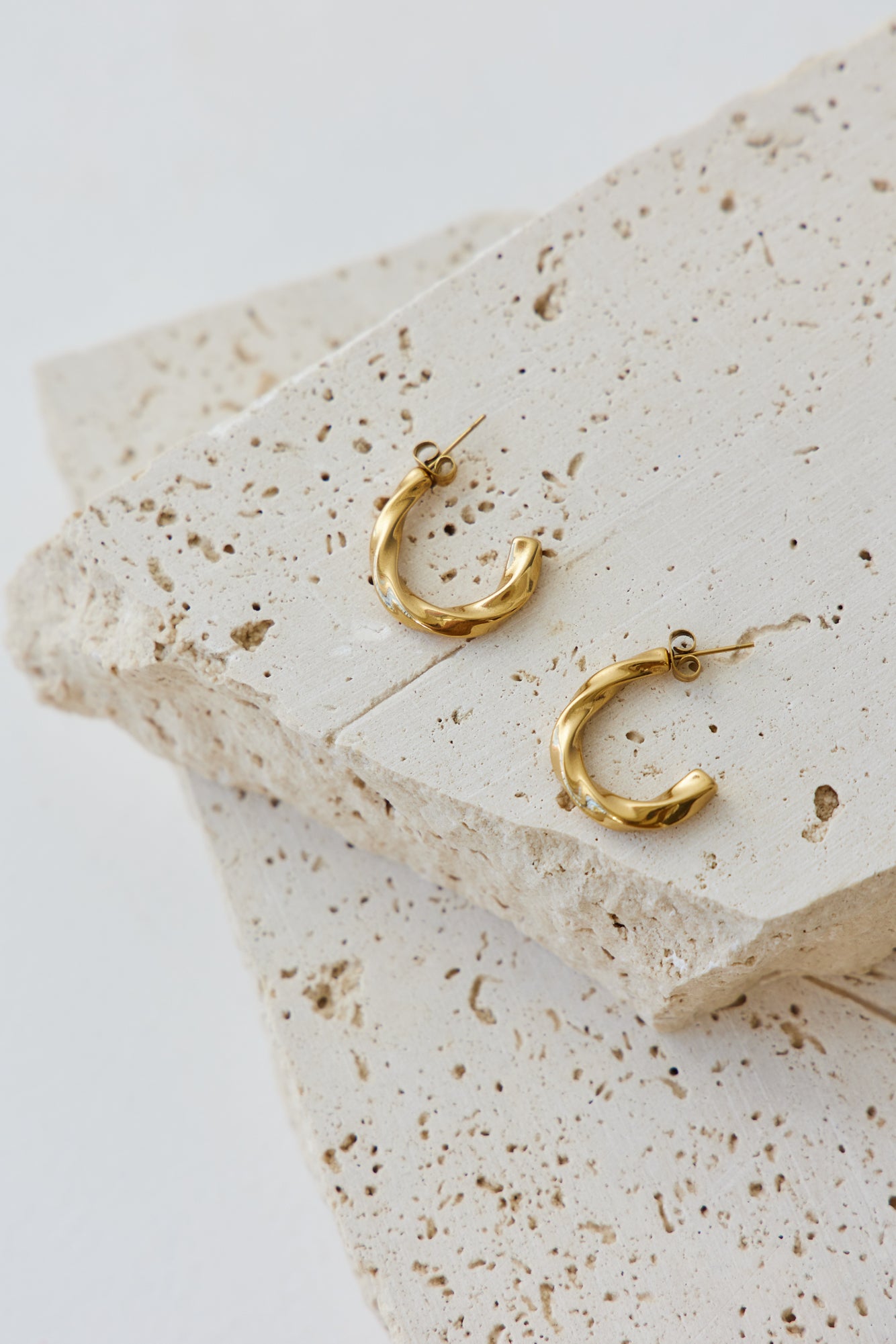 18k Gold Plated Mithriel Earrings Gold-Trogz