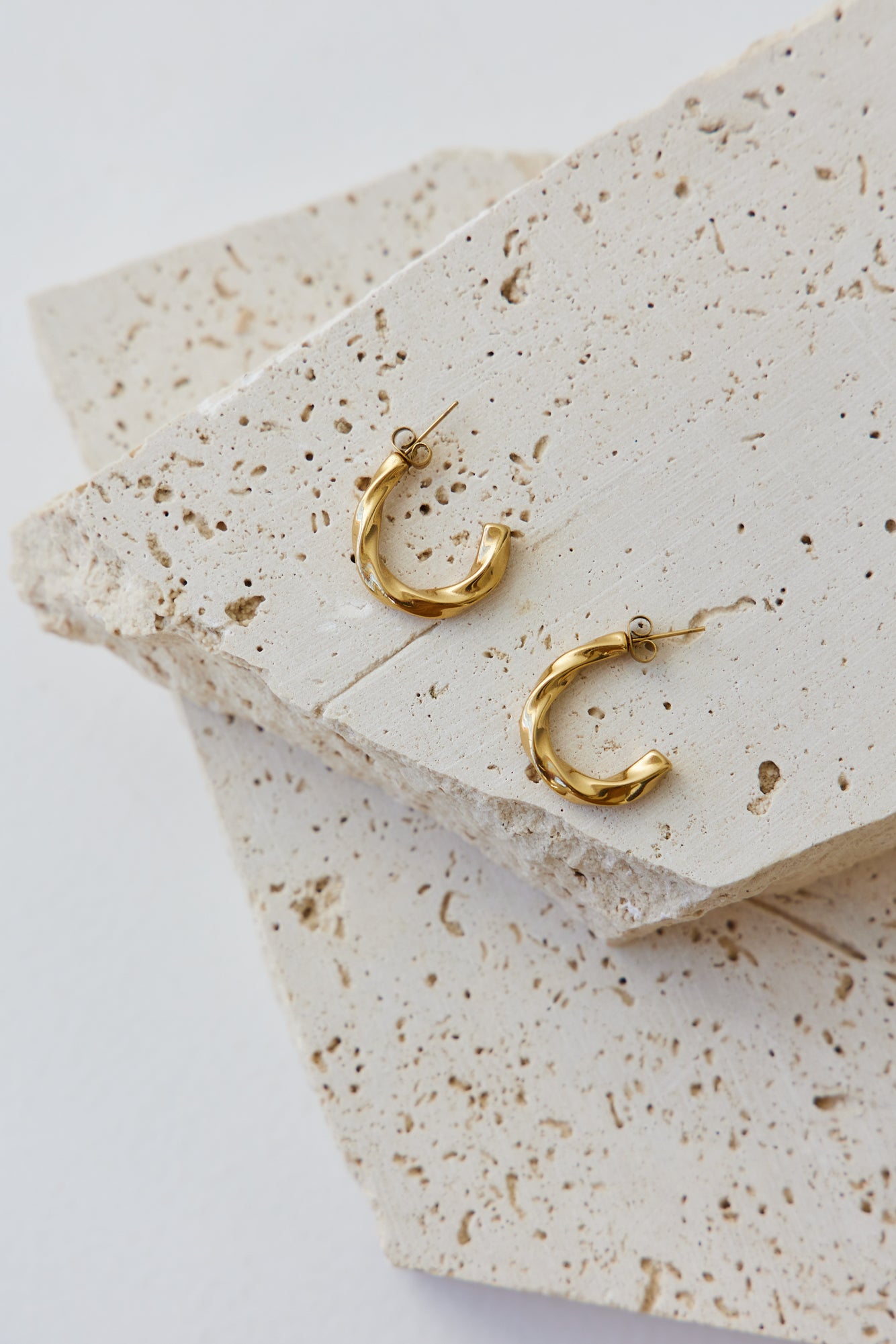 18k Gold Plated Mithriel Earrings Gold-Trogz