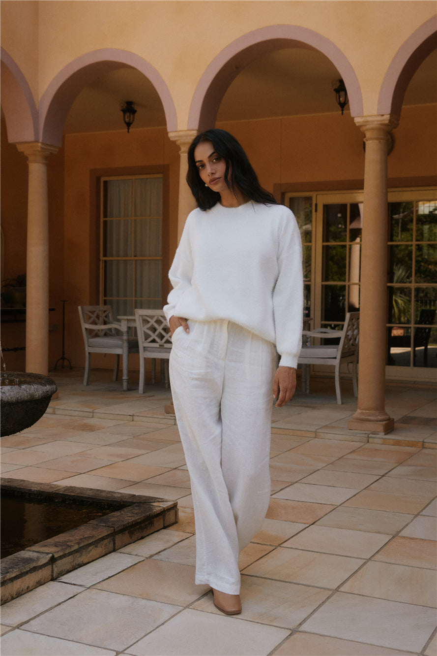 Fior Nights Jumper in White-Trogz