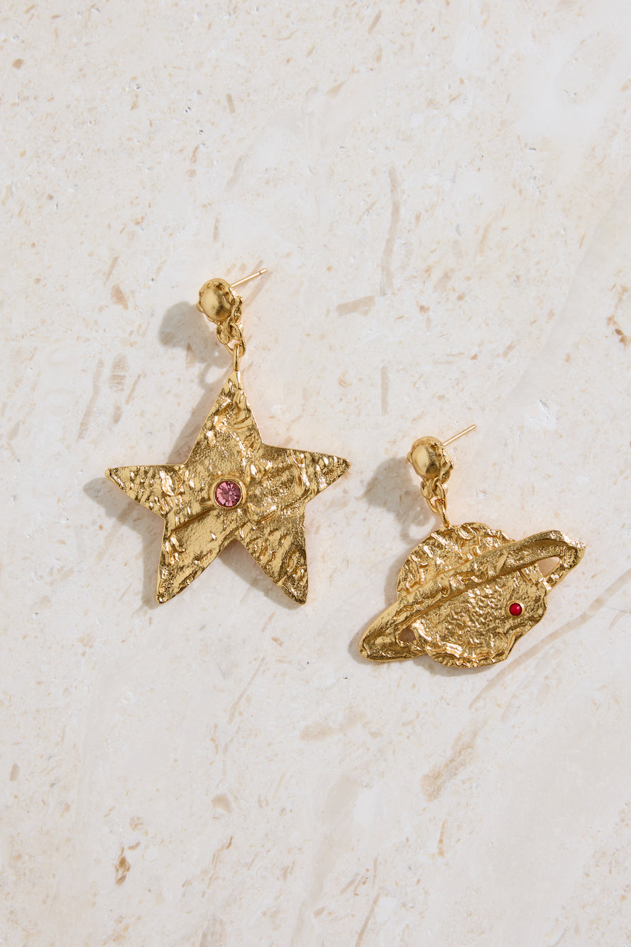 18K Gold Plated Universal Beauty Earrings Gold-Trogz