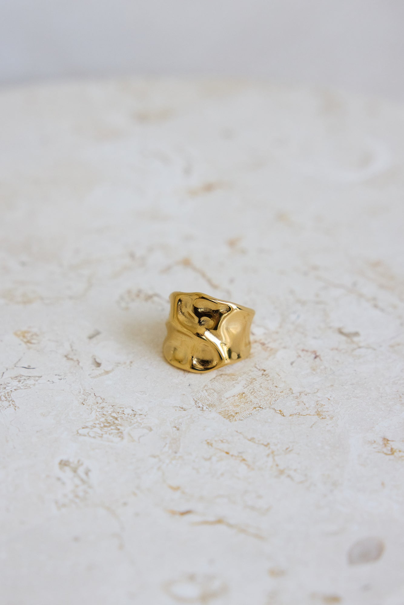 Waves Of The Soul Ring Gold-Trogz