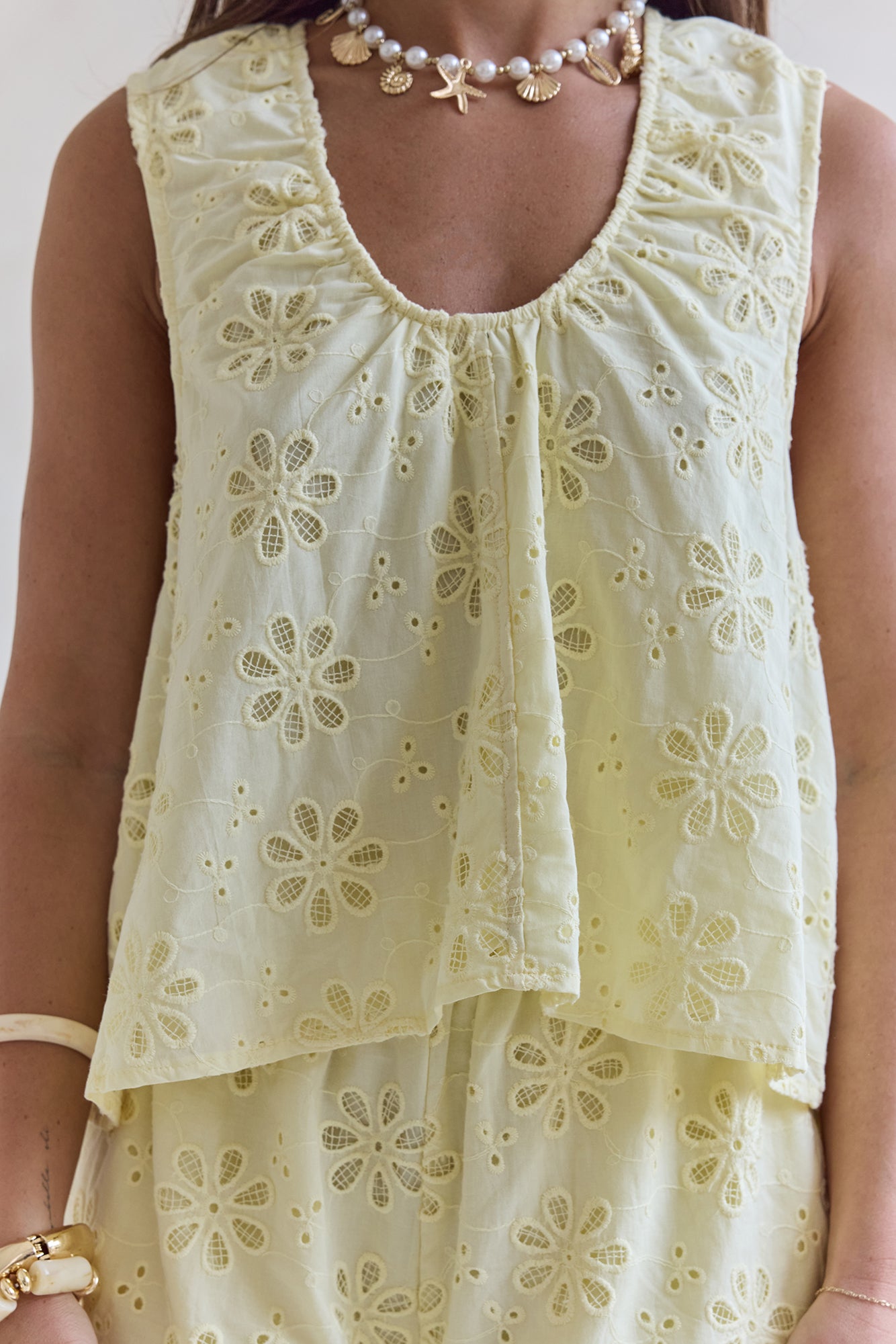 Kyra Top Yellow-Trogz