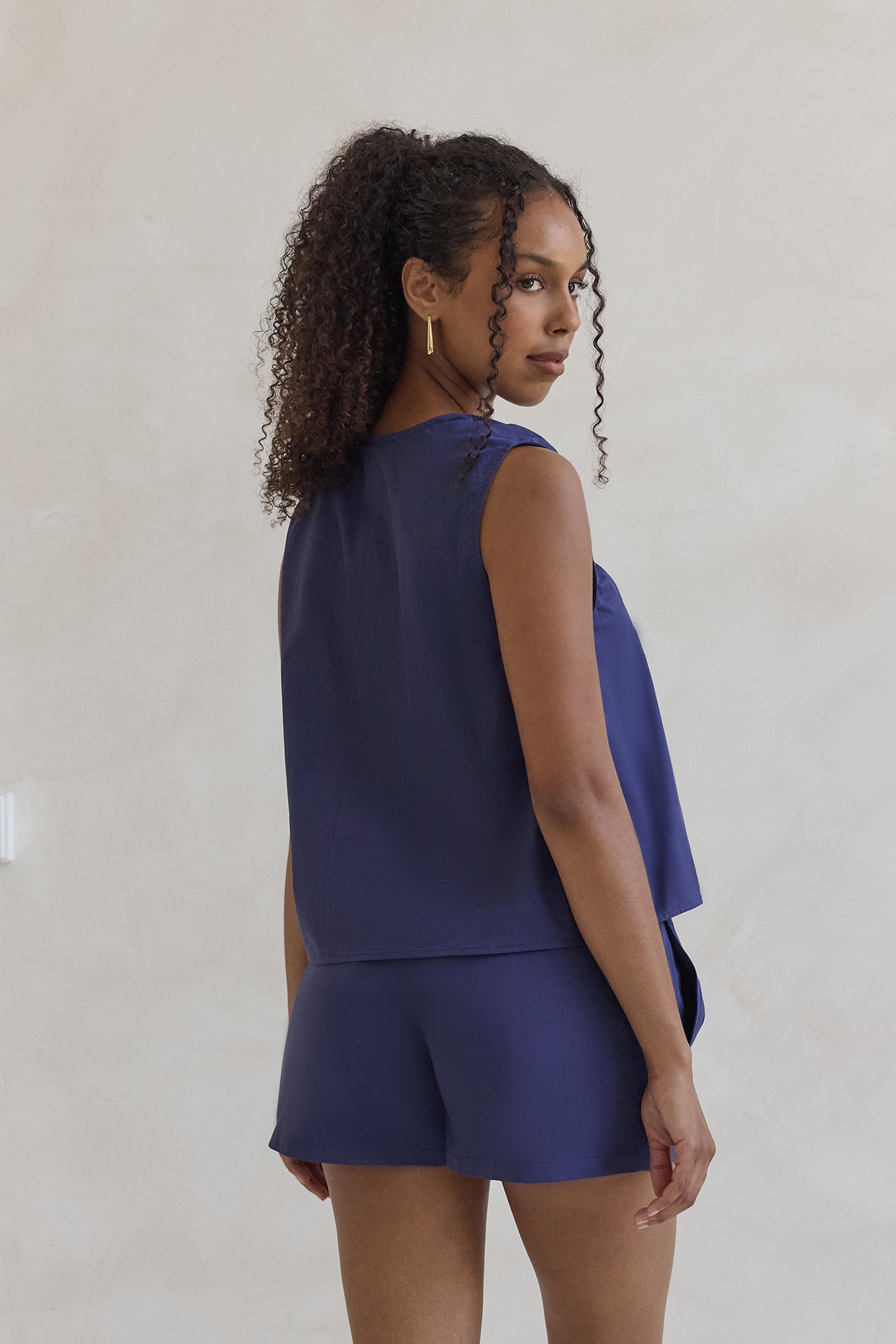 Madarima Shorts Navy-Trogz