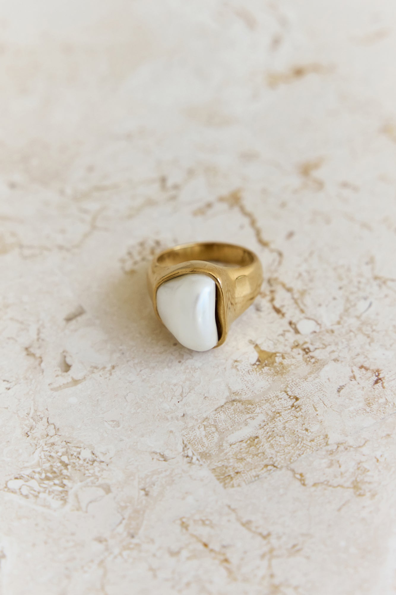 Skyline Ring White Gold-Trogz