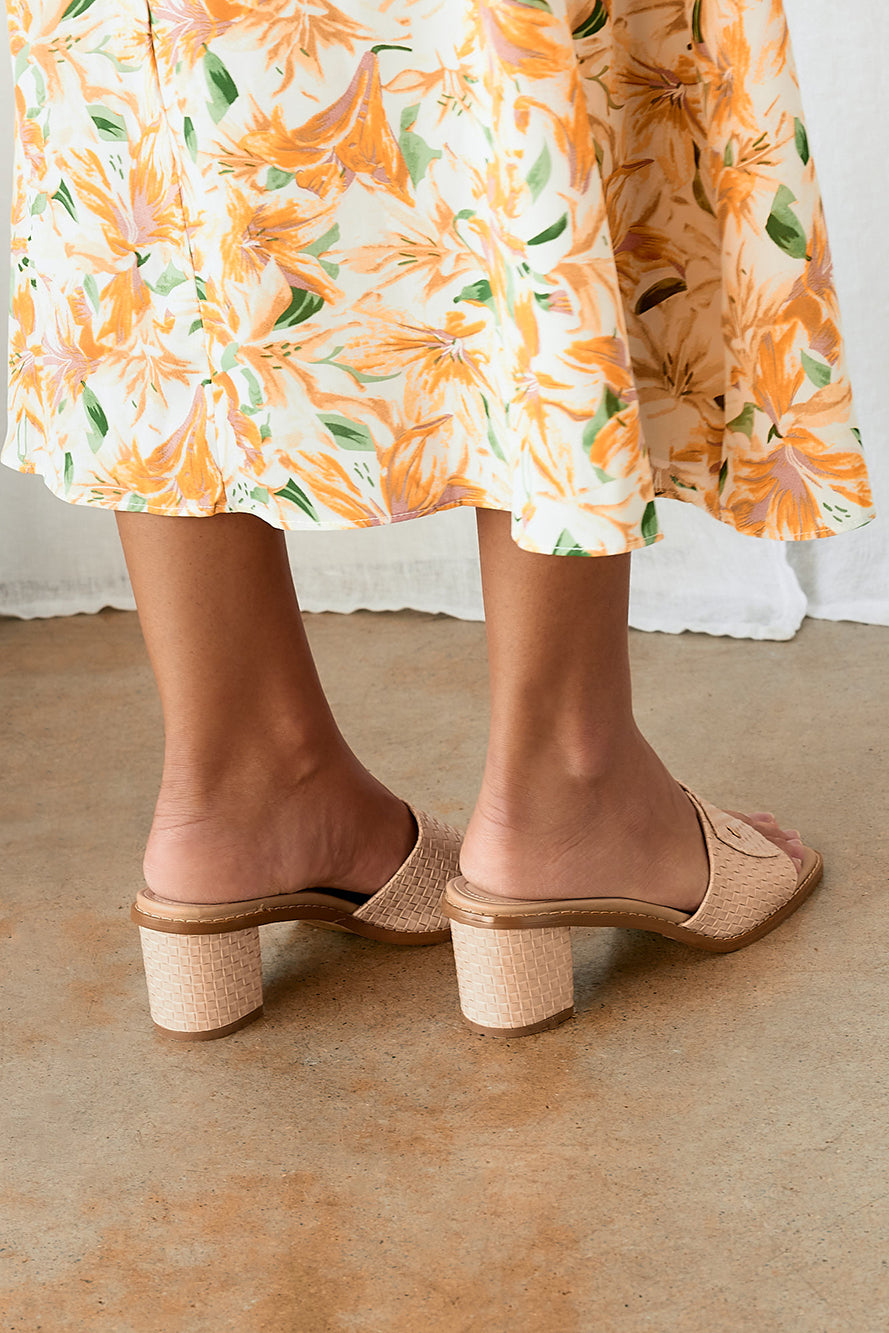 A:LIST Kunis Mules Nude-Trogz