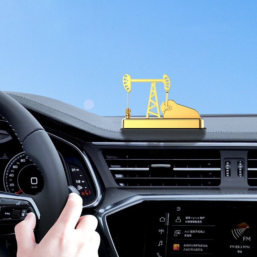 Solar powered car mounted aromatherapy decoration - Pumping unit