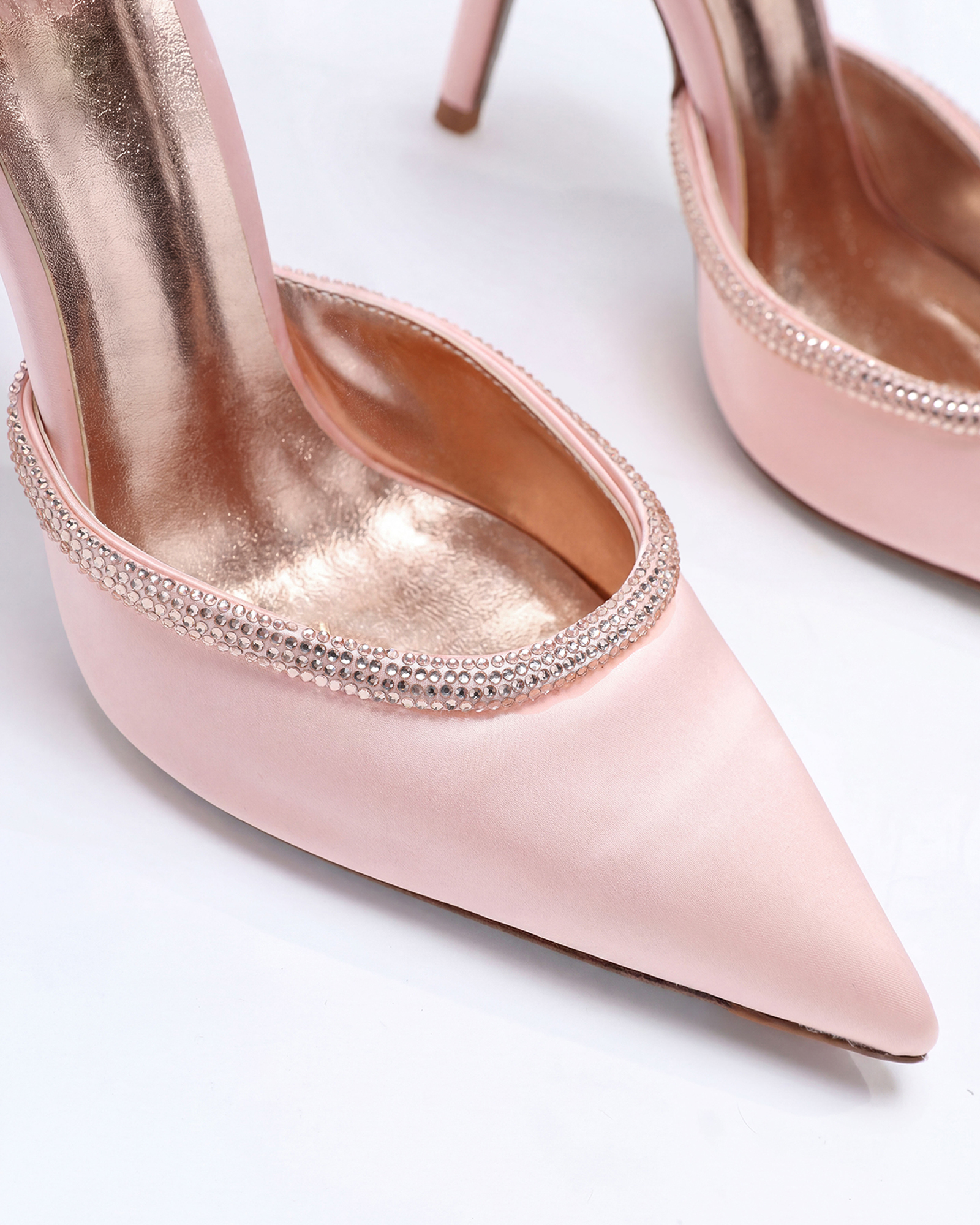 Kaie Faux Fur Trimmed Snake Pumps