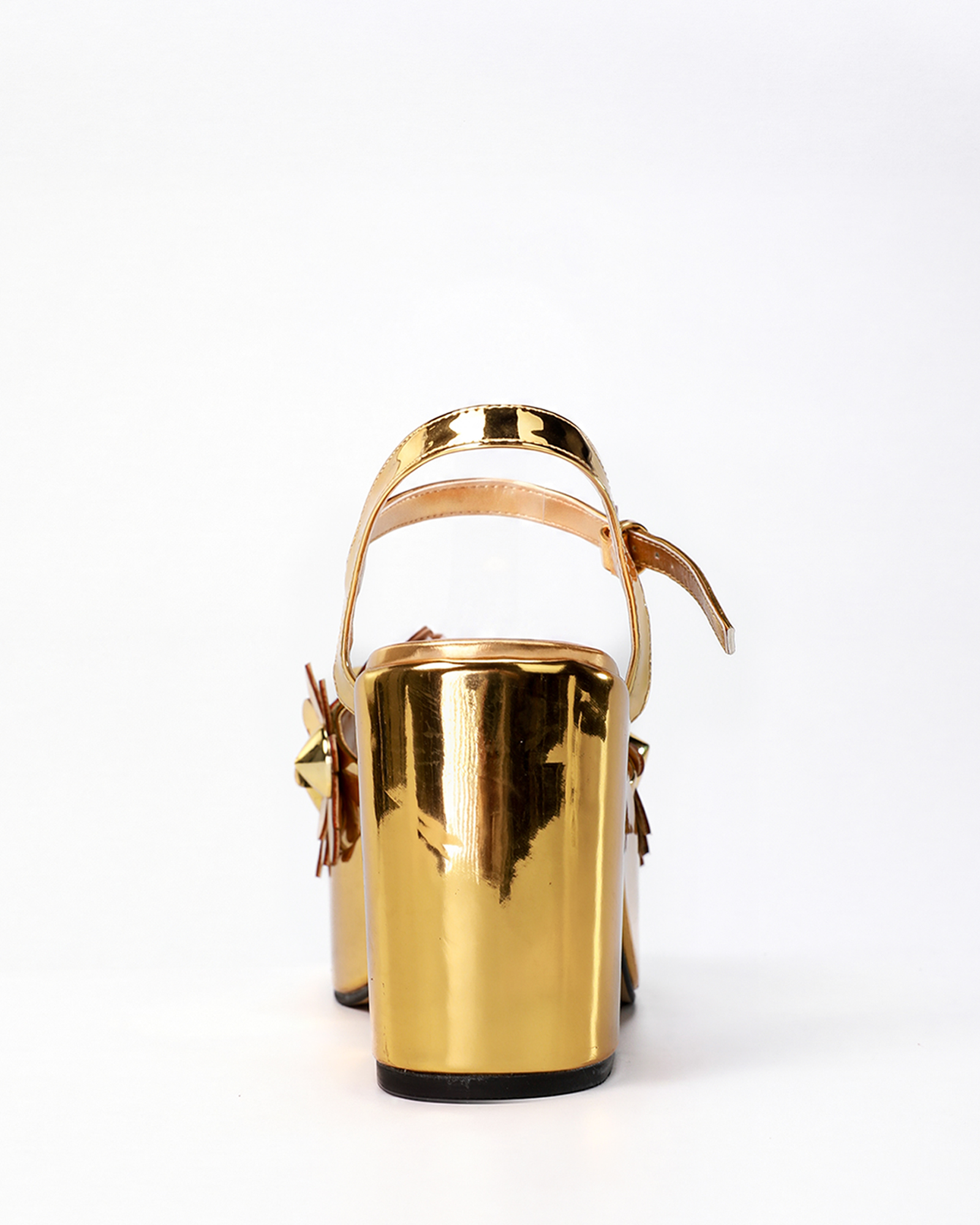 Melite Flower Platform Strap Sandals In Gold
