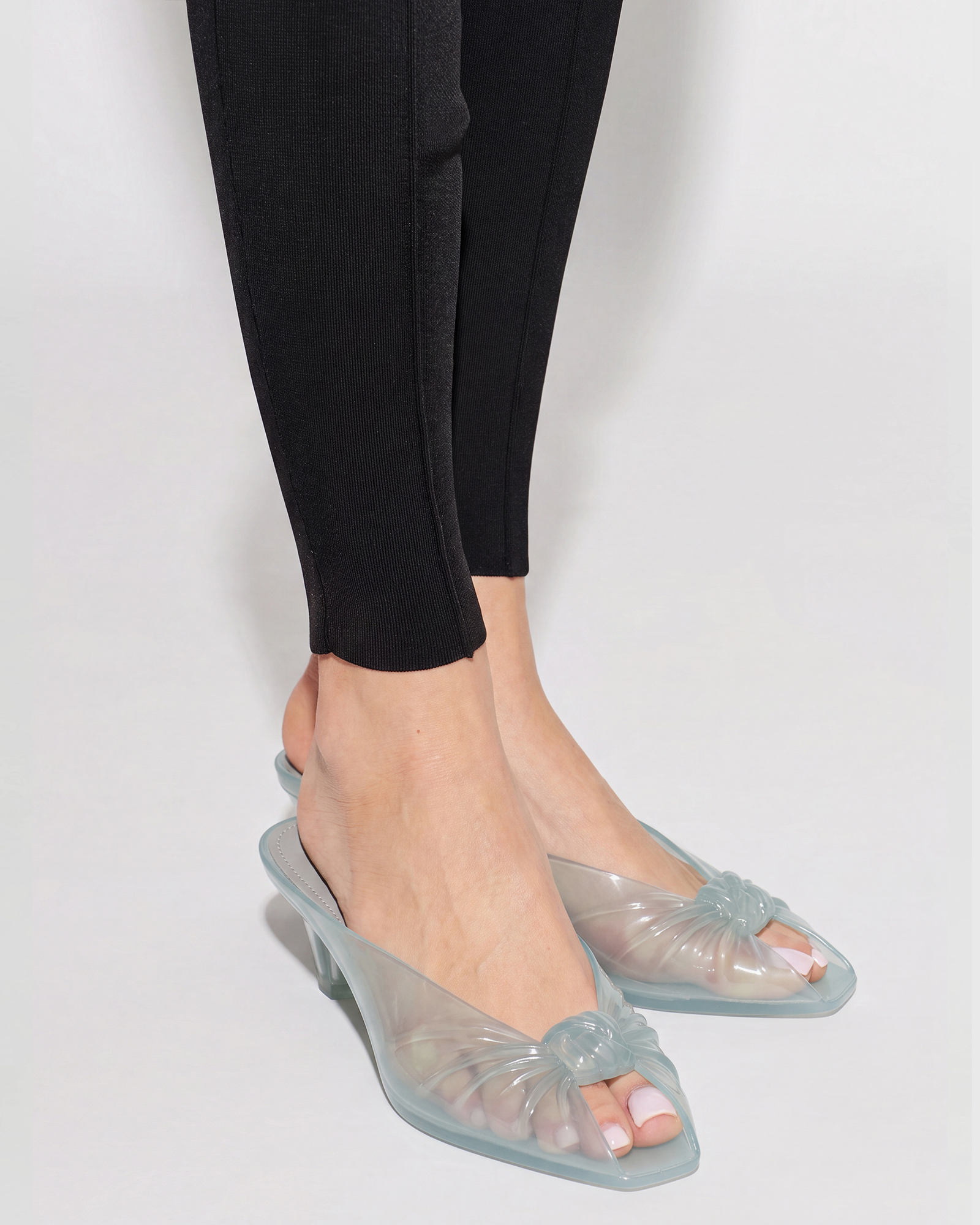 Laney Knot jelly Mules In Blue