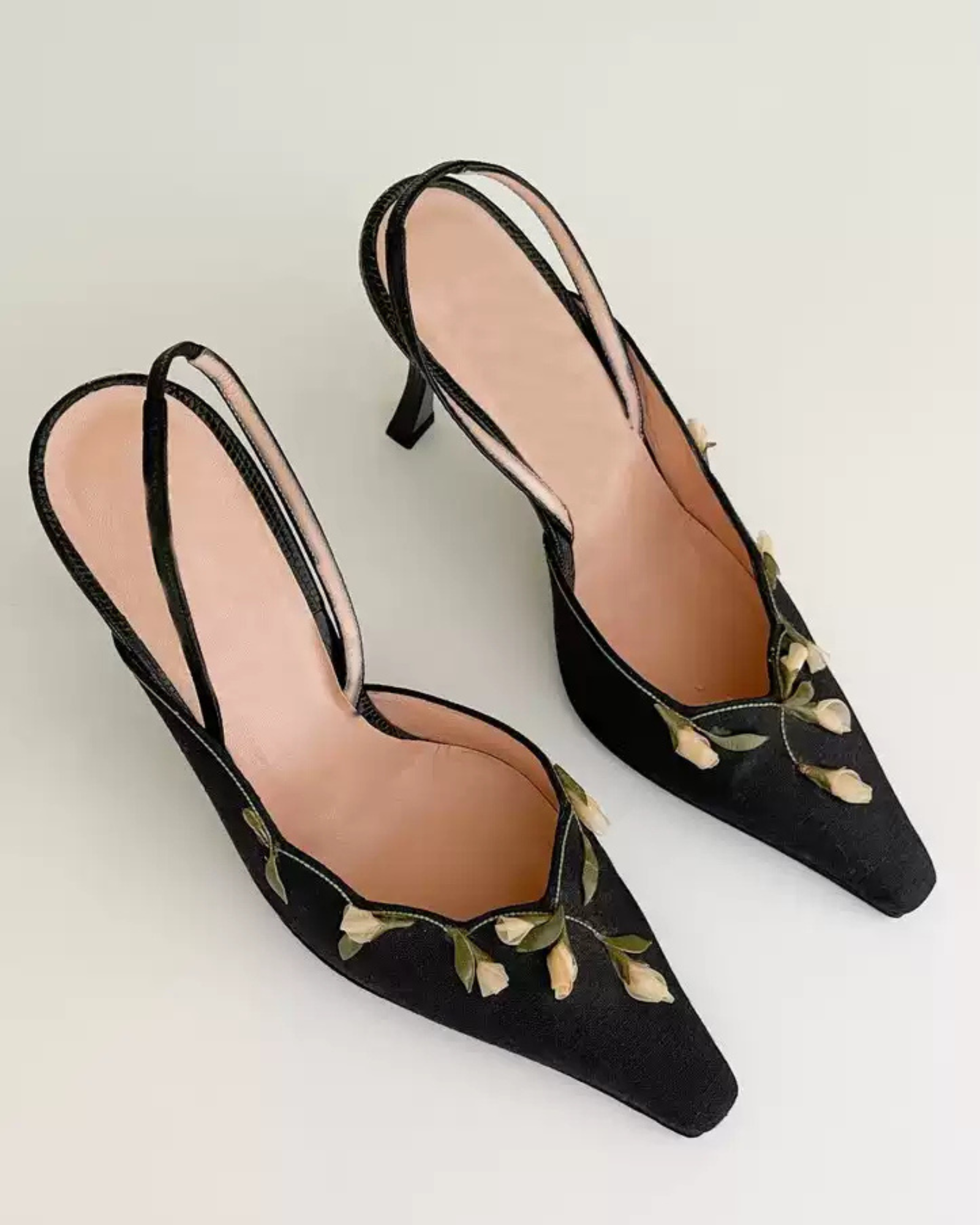Ilargi  Vintage Floral Slingback Pumps 