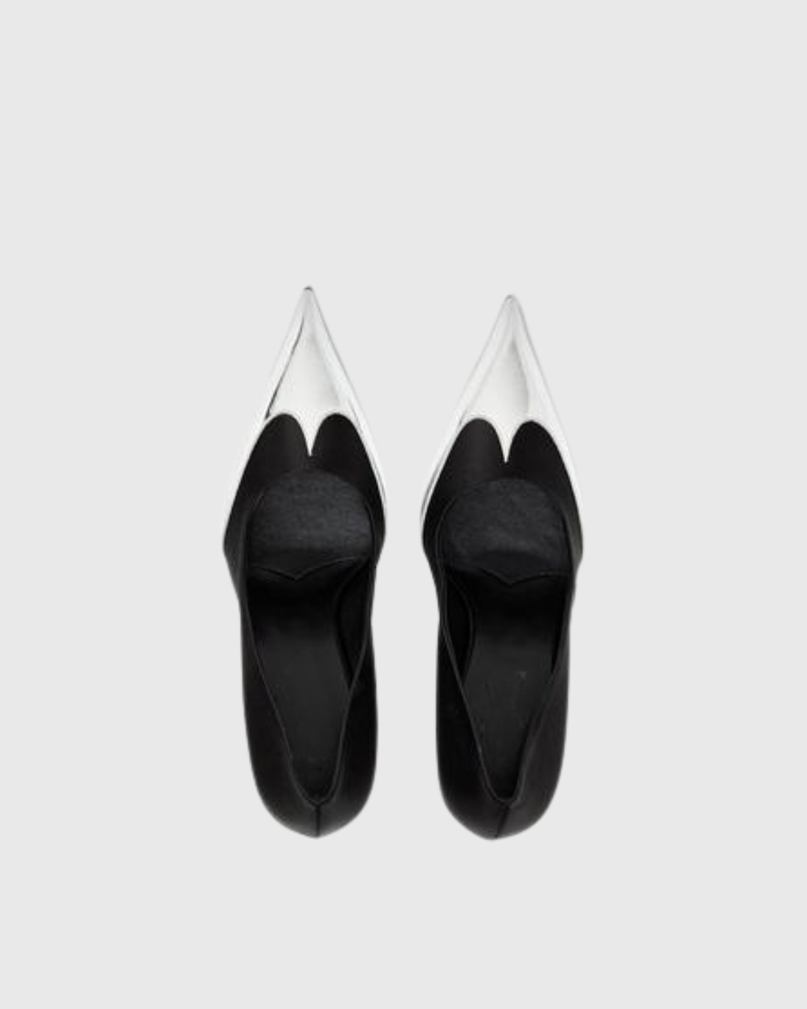 Nico Splicing Stiletto Pumps In Black
