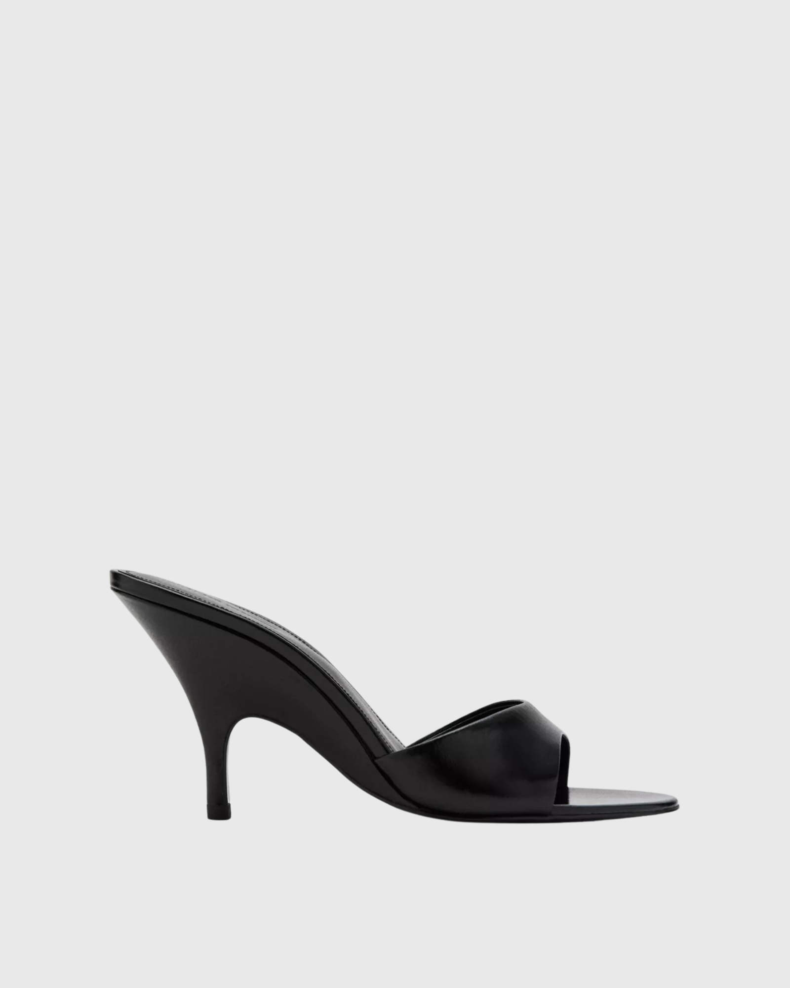 Jacira Leather Mules In Black