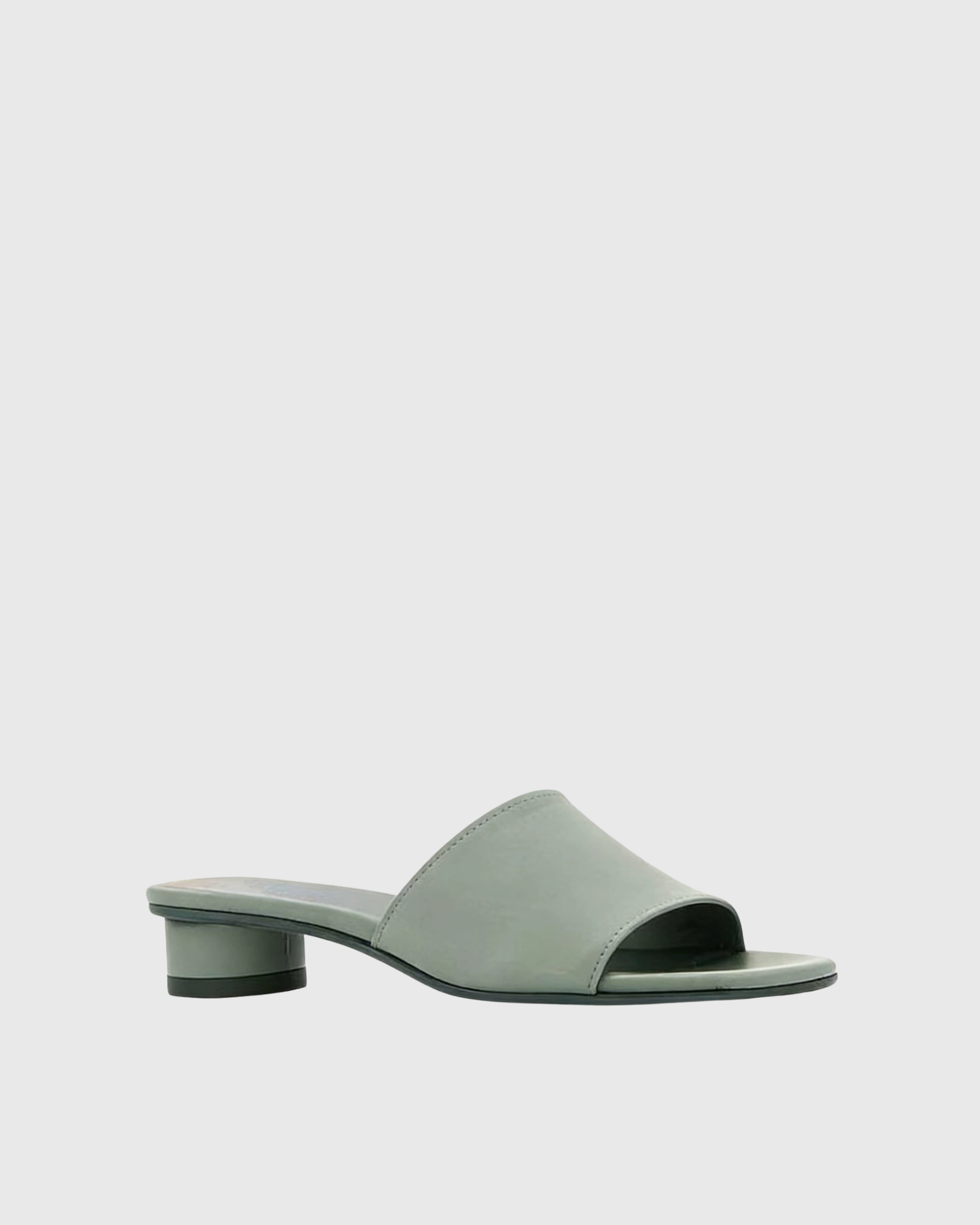 Finley Leather Slippers In Blue