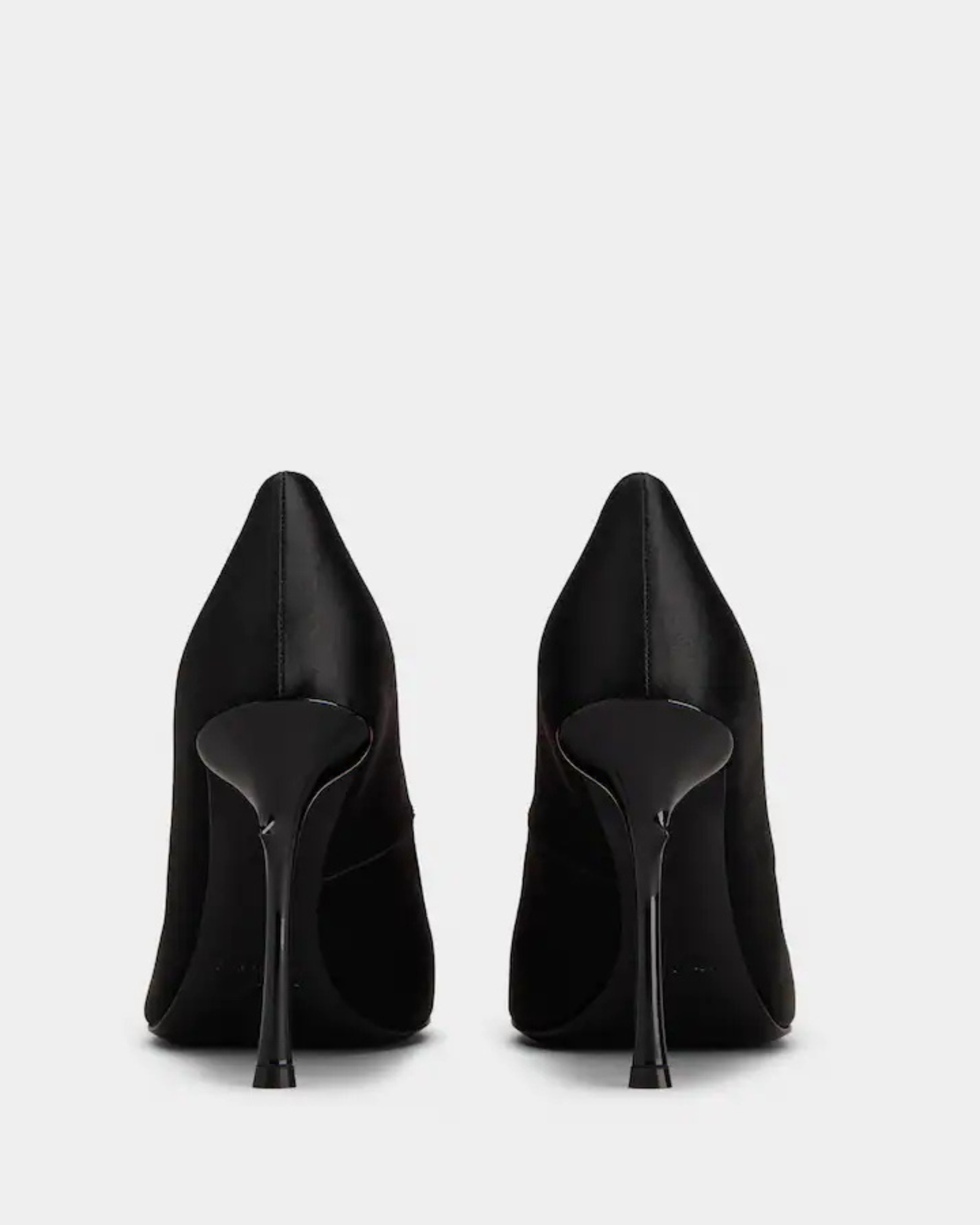 Ishild Pink Rose Satin Pumps In Black