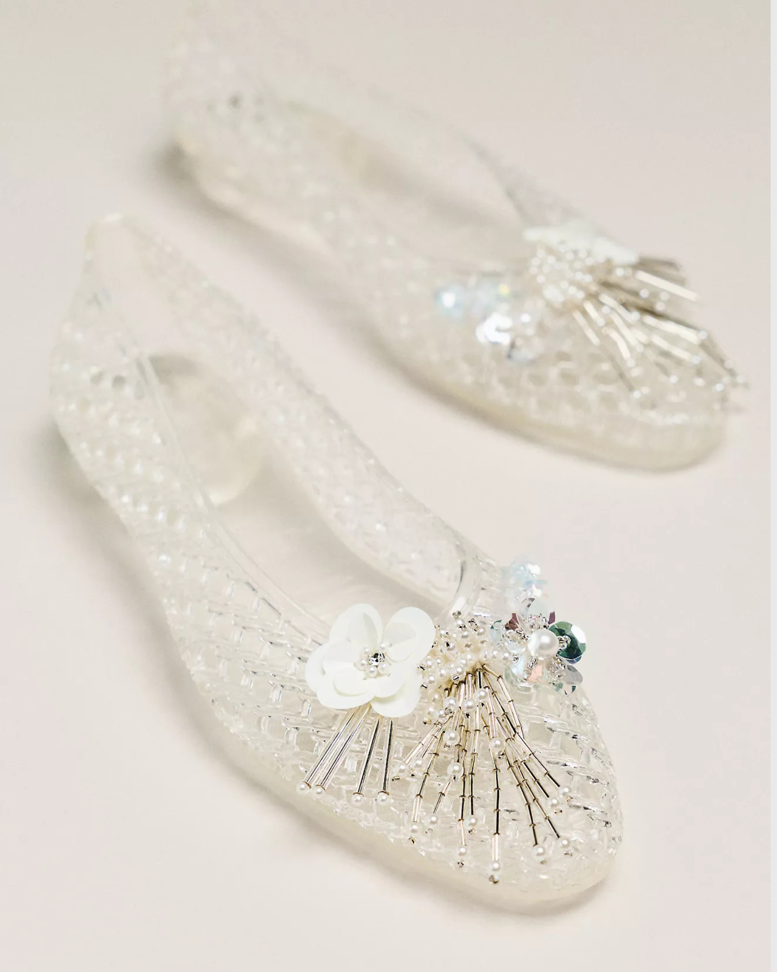 Izzy Floral Jelly Flats In White