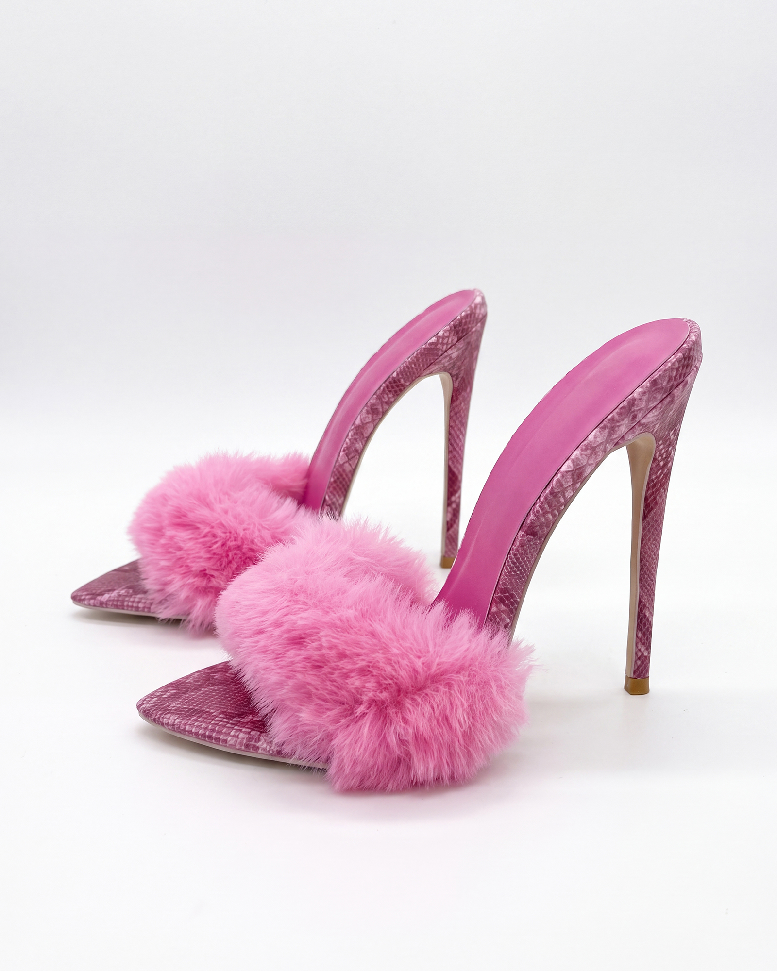 Vallea Faux Fur Slippers In Leopard  Pink