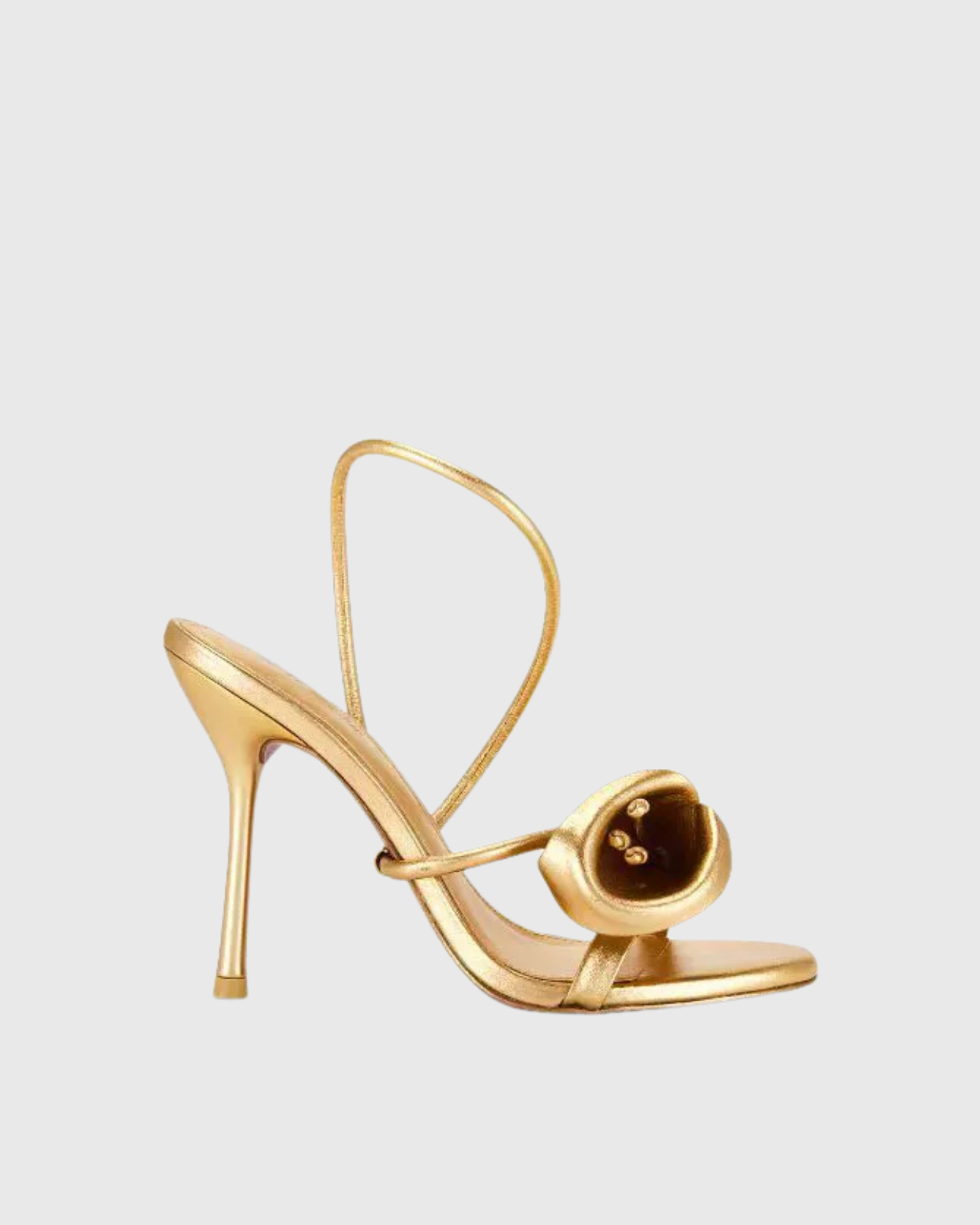 Yamilet Flower Metallic Sandals In Gold