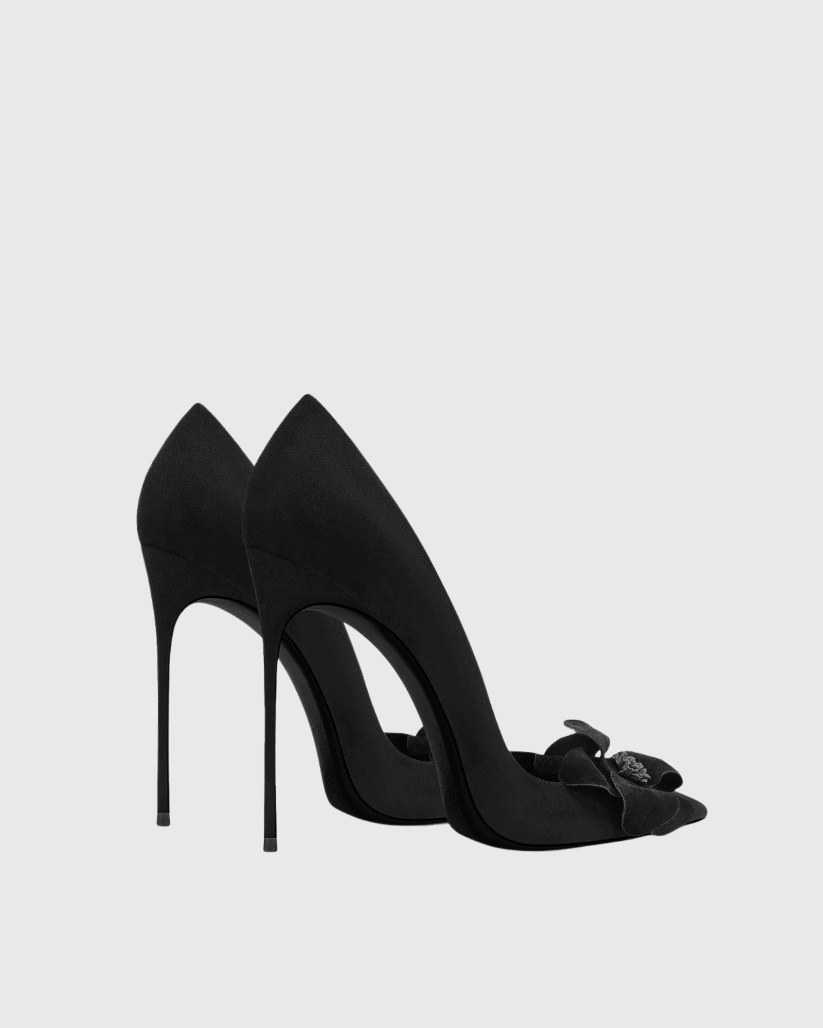 Zadie Azalea Velvet Pumps In Black
