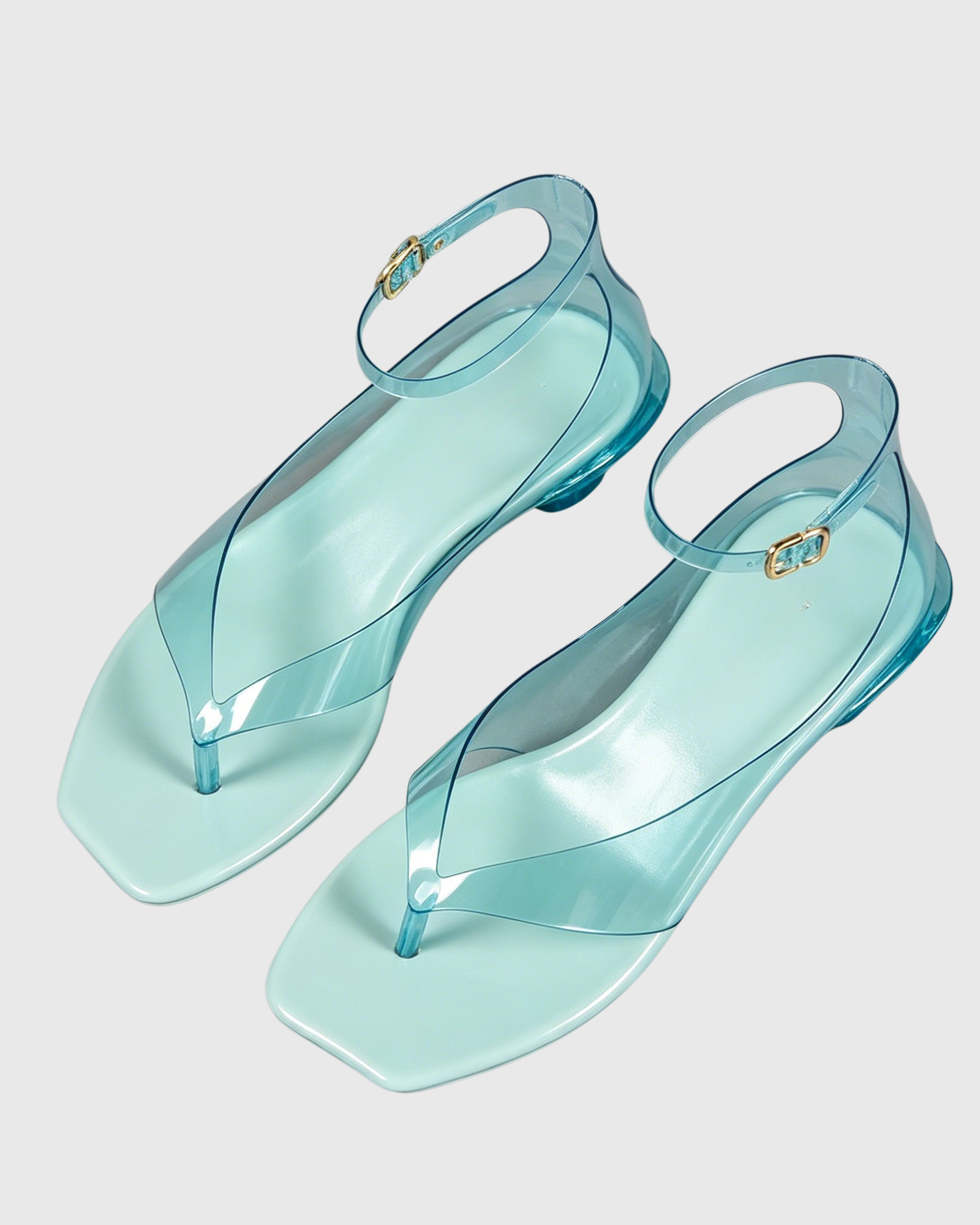 Izar Thong Jelly Sandals In Sky