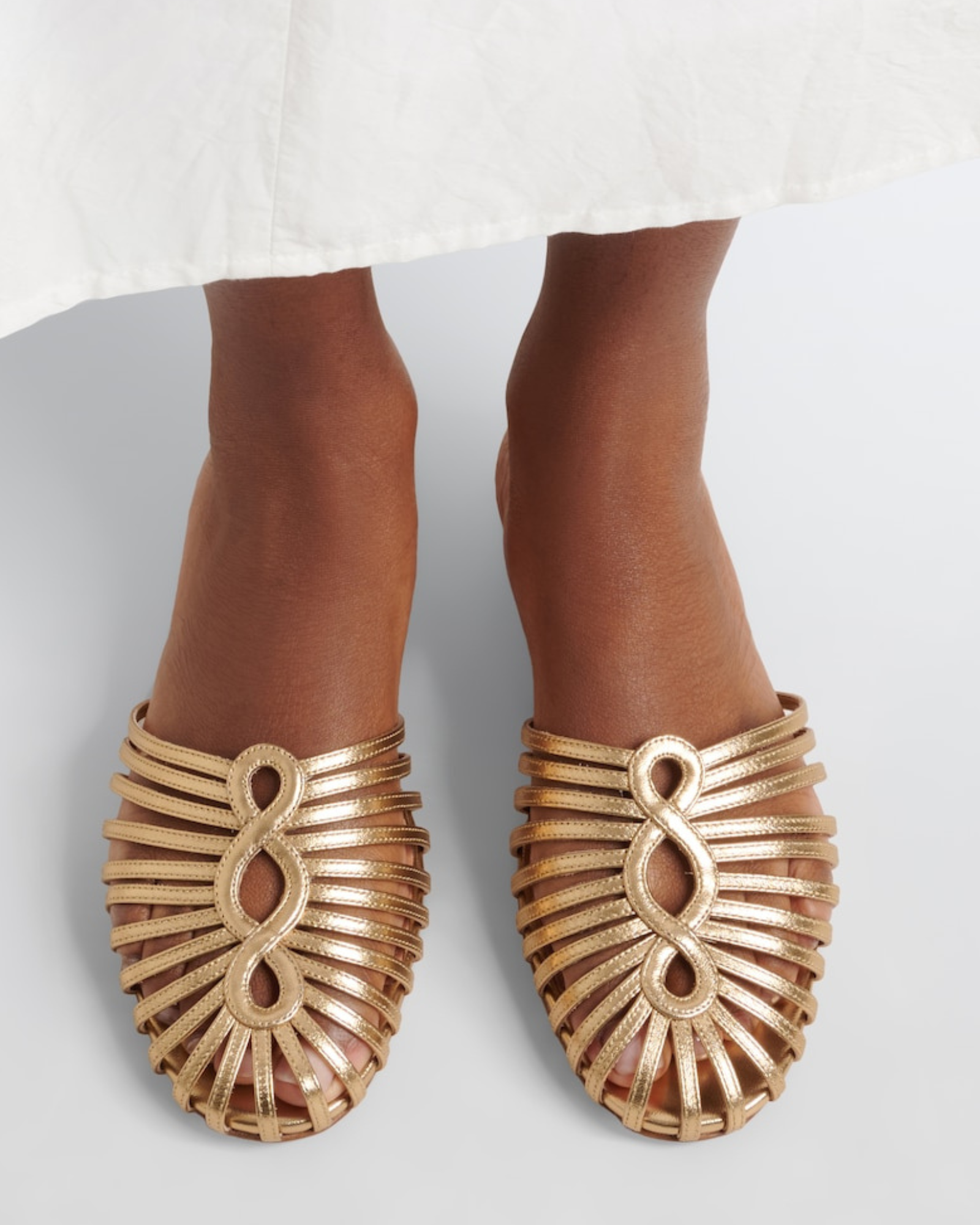 Mun Woven Slippers In Gold