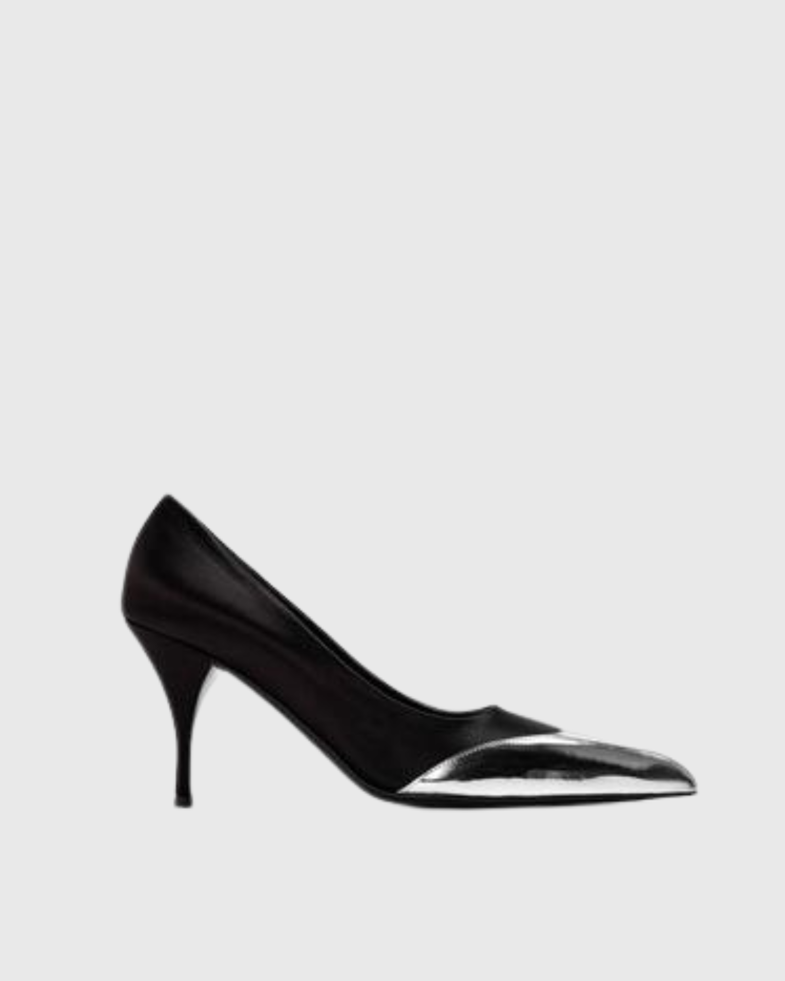Nico Splicing Stiletto Pumps In Black