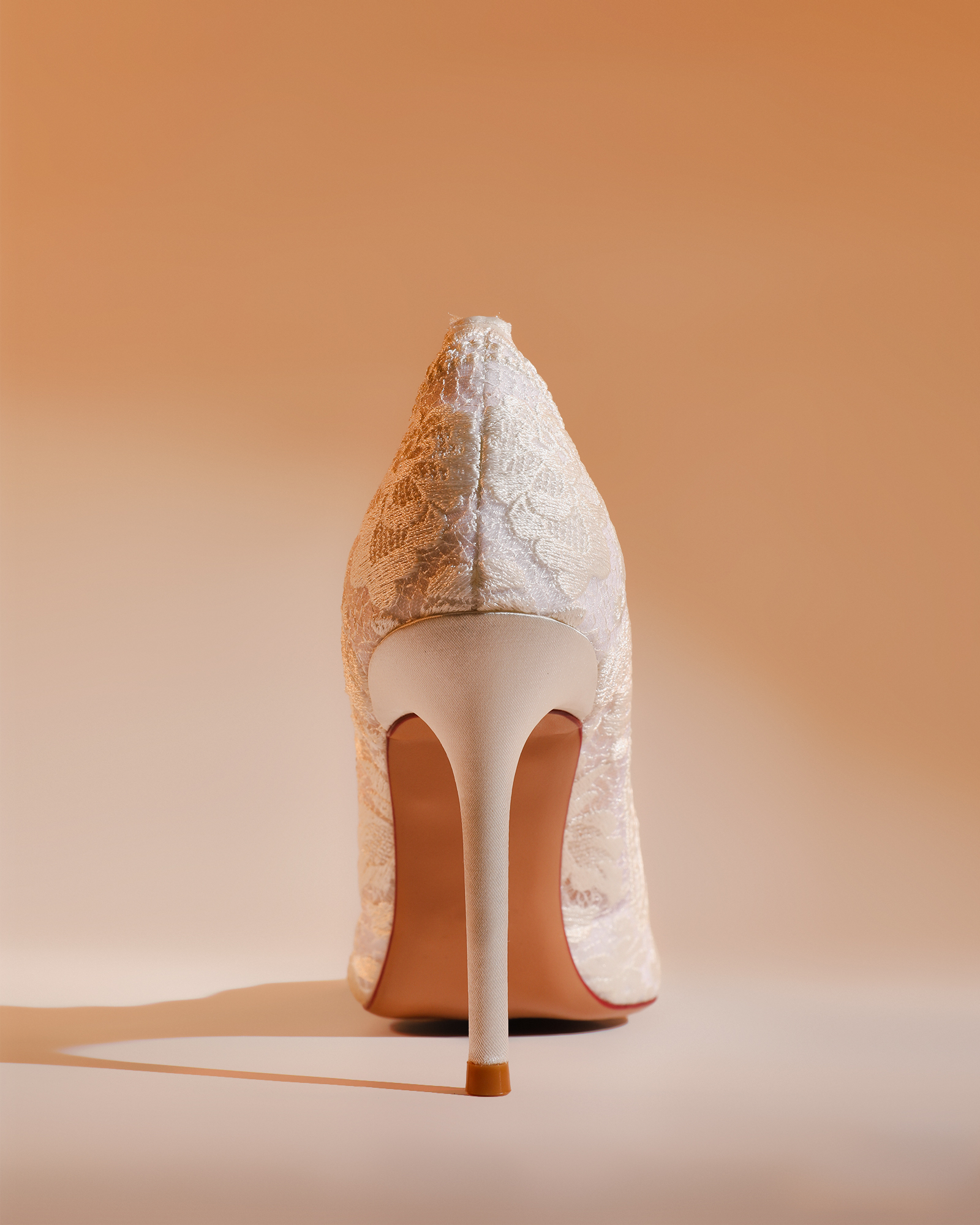 Halle Lace Pumps In All White