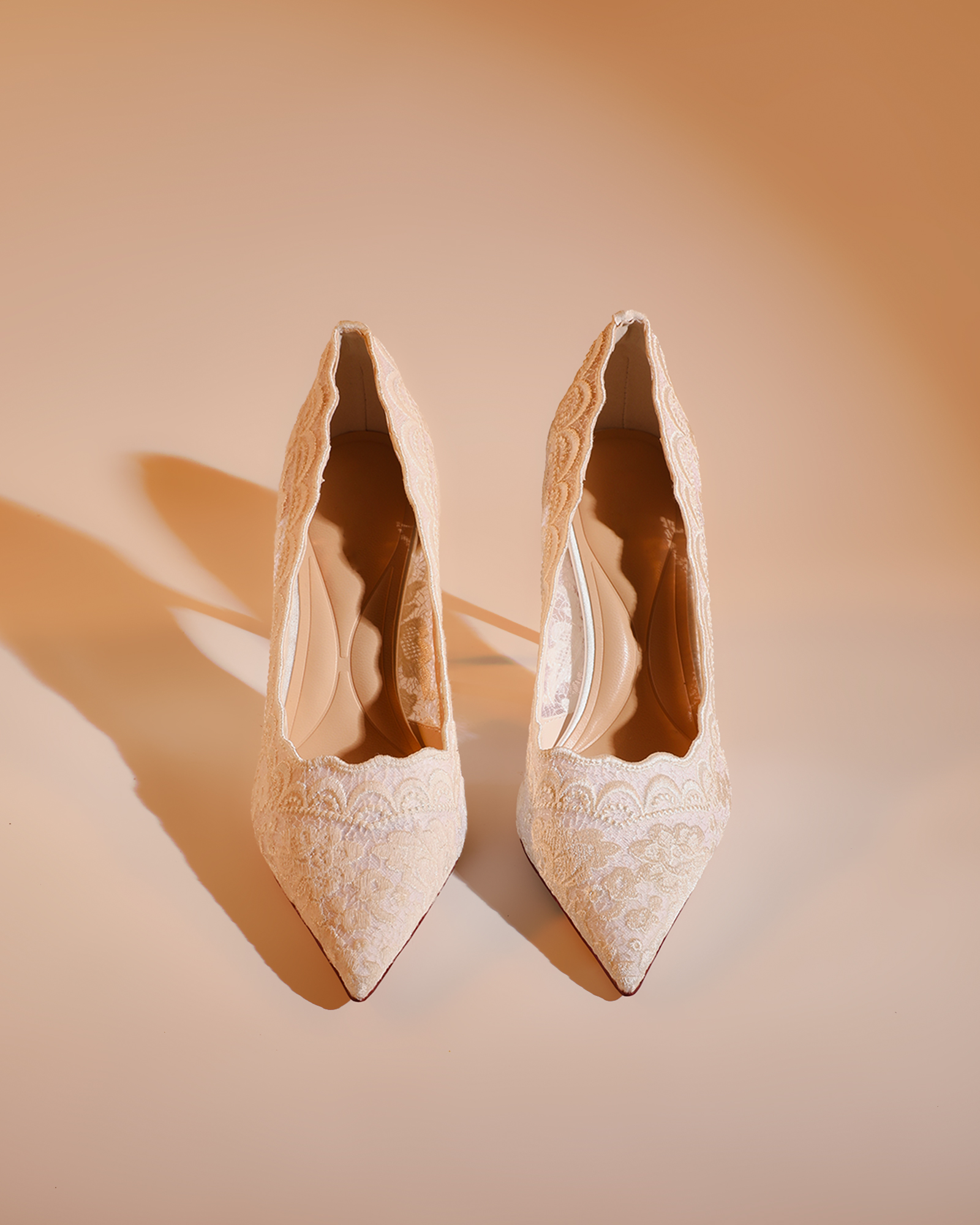 Halle Lace Pumps In All White