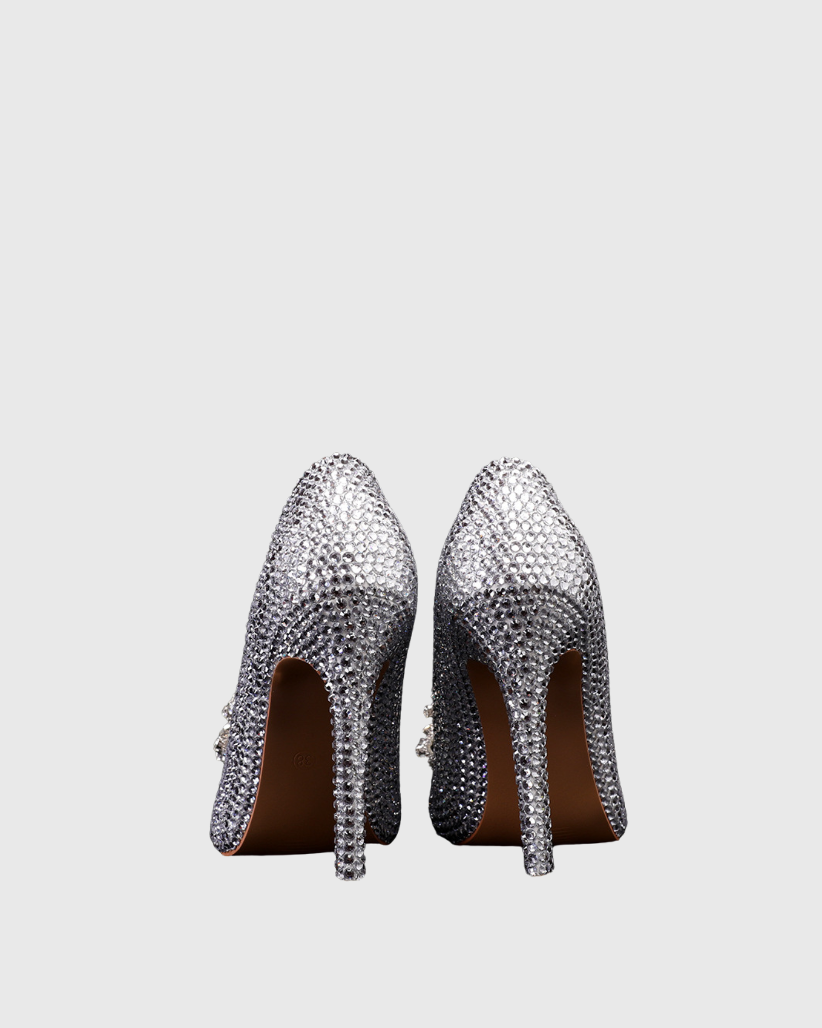 Ariadne Rhinestone Bow Pumps In Silver