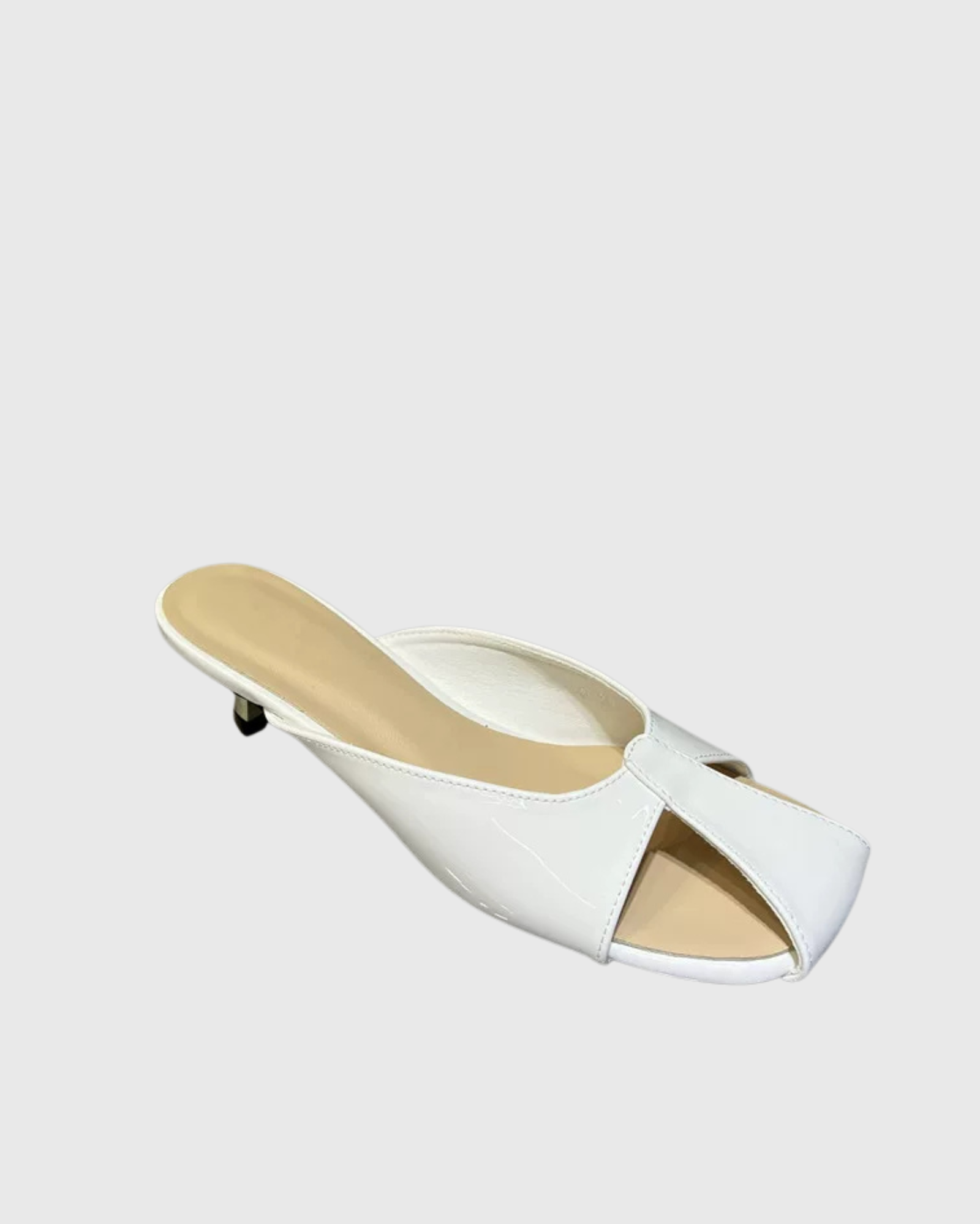 Zyphora Leather Kitten Mules In White