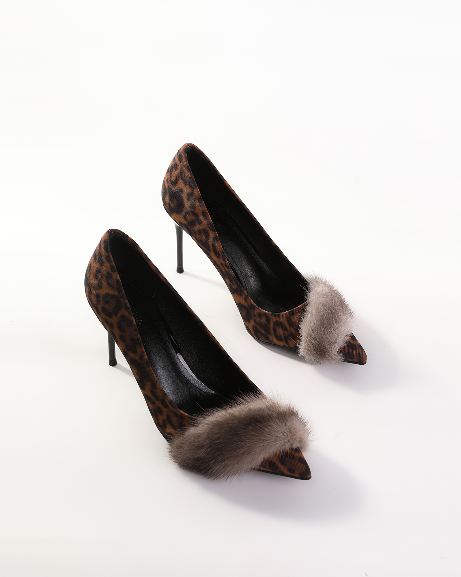  Iroda Faux Fur Pumps In Leopard