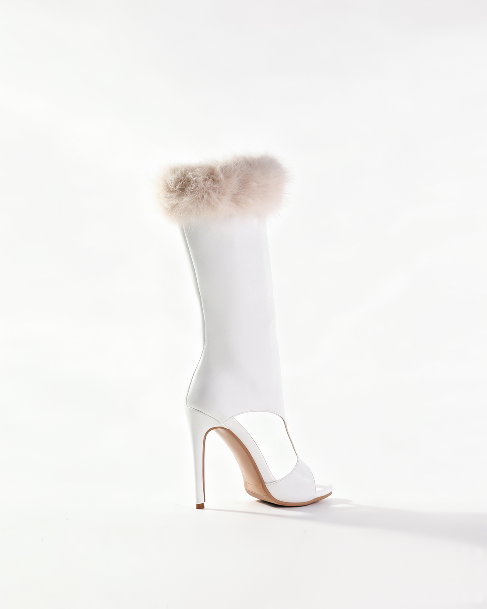 Alfreda Faux Fur Trimmed Thong Sandals In White
