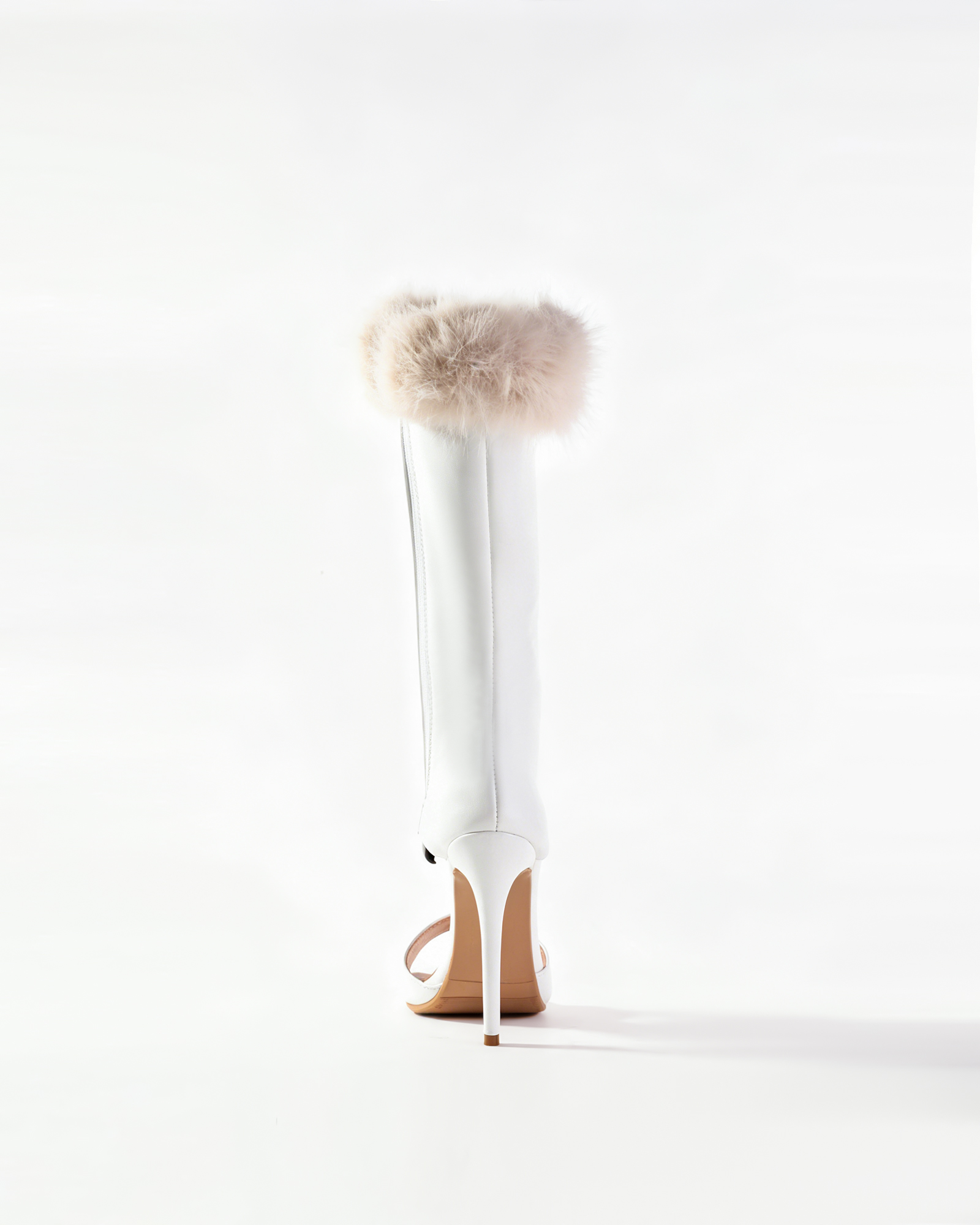 Alfreda Faux Fur Trimmed Thong Sandals In White