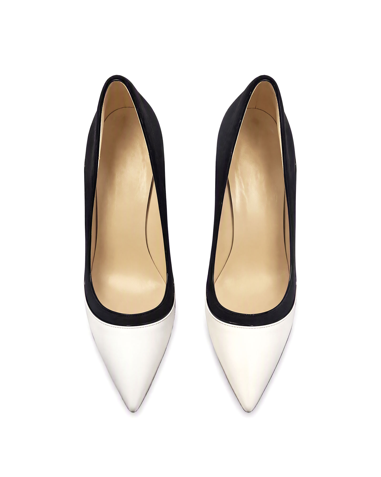 Myung Black & White Splicing Pumps