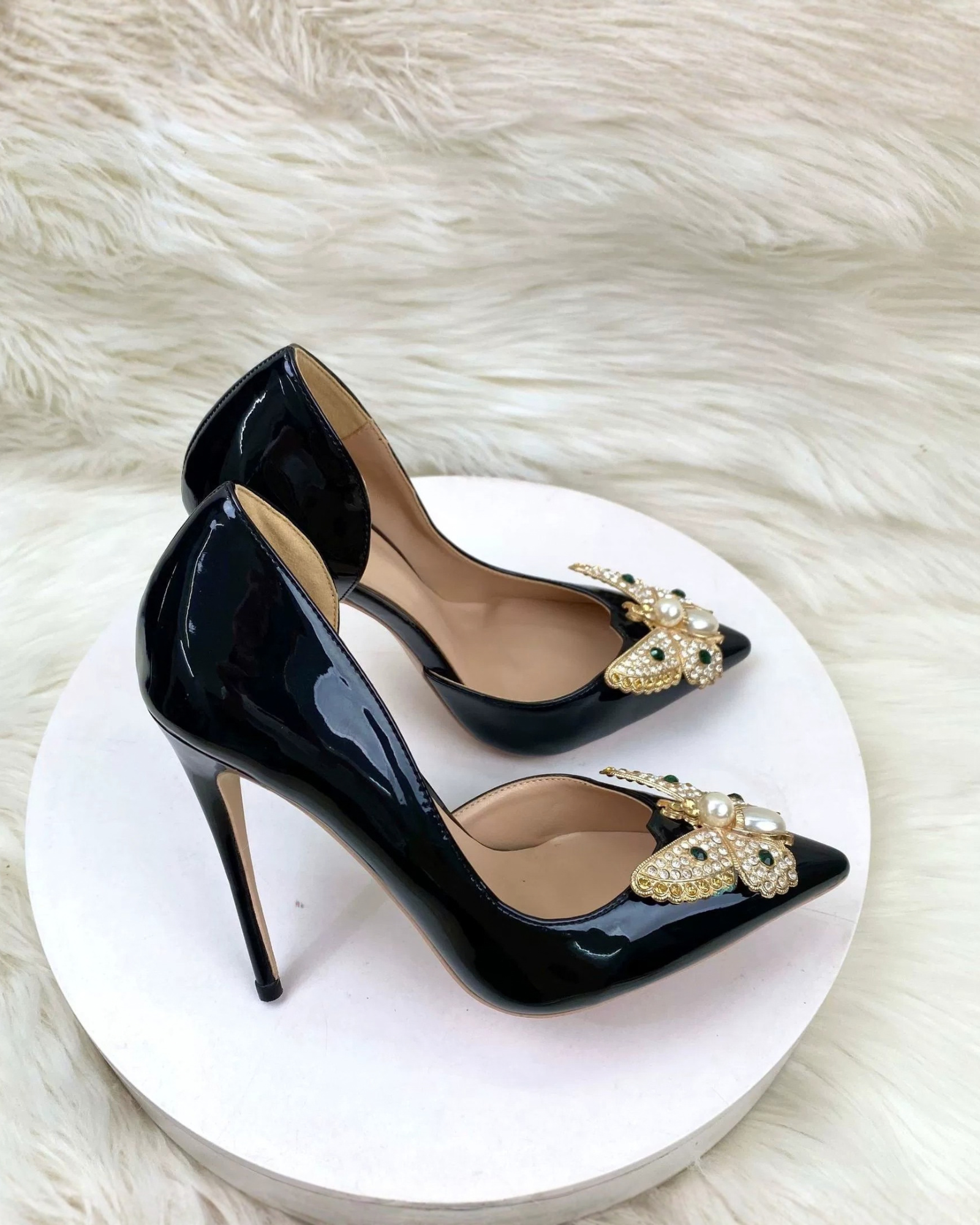 Na Rhinestone Butterfly Pumps In Black