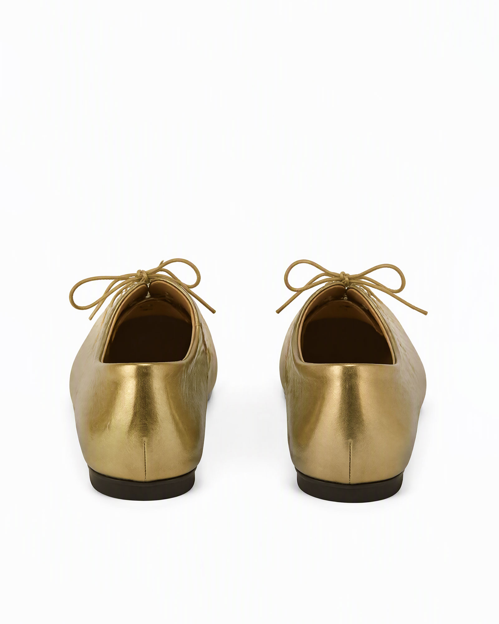 Pacorro Lace Up Tabi Flats In Gold