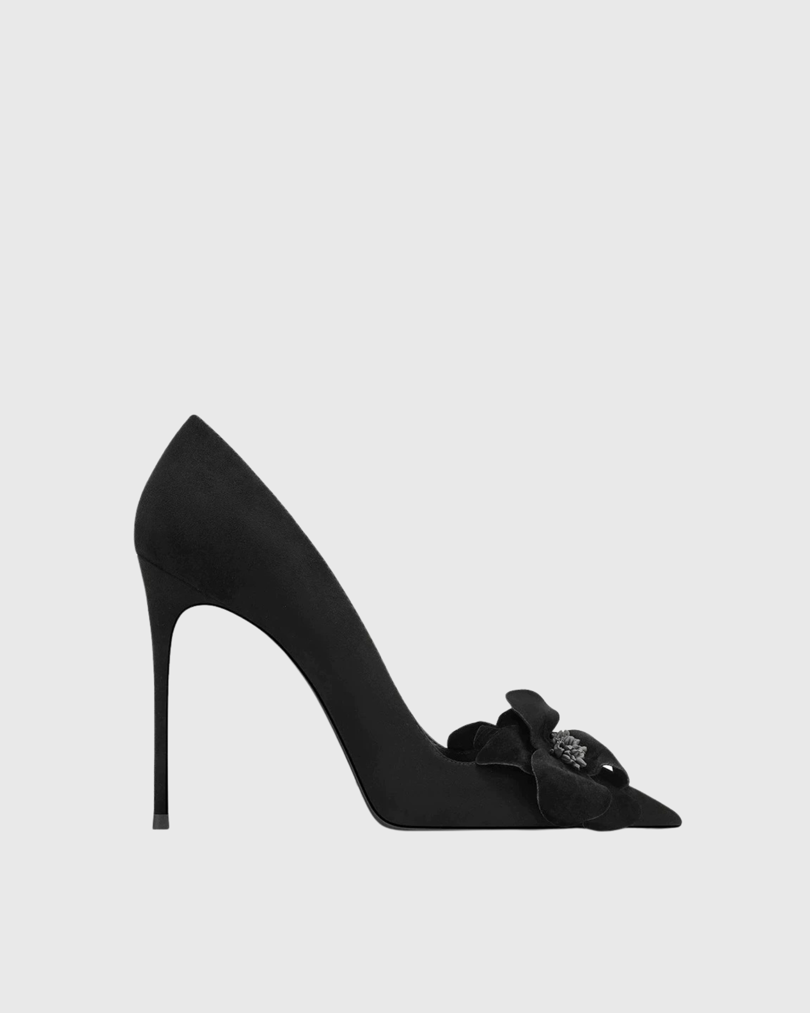 Zadie Azalea Velvet Pumps In Black