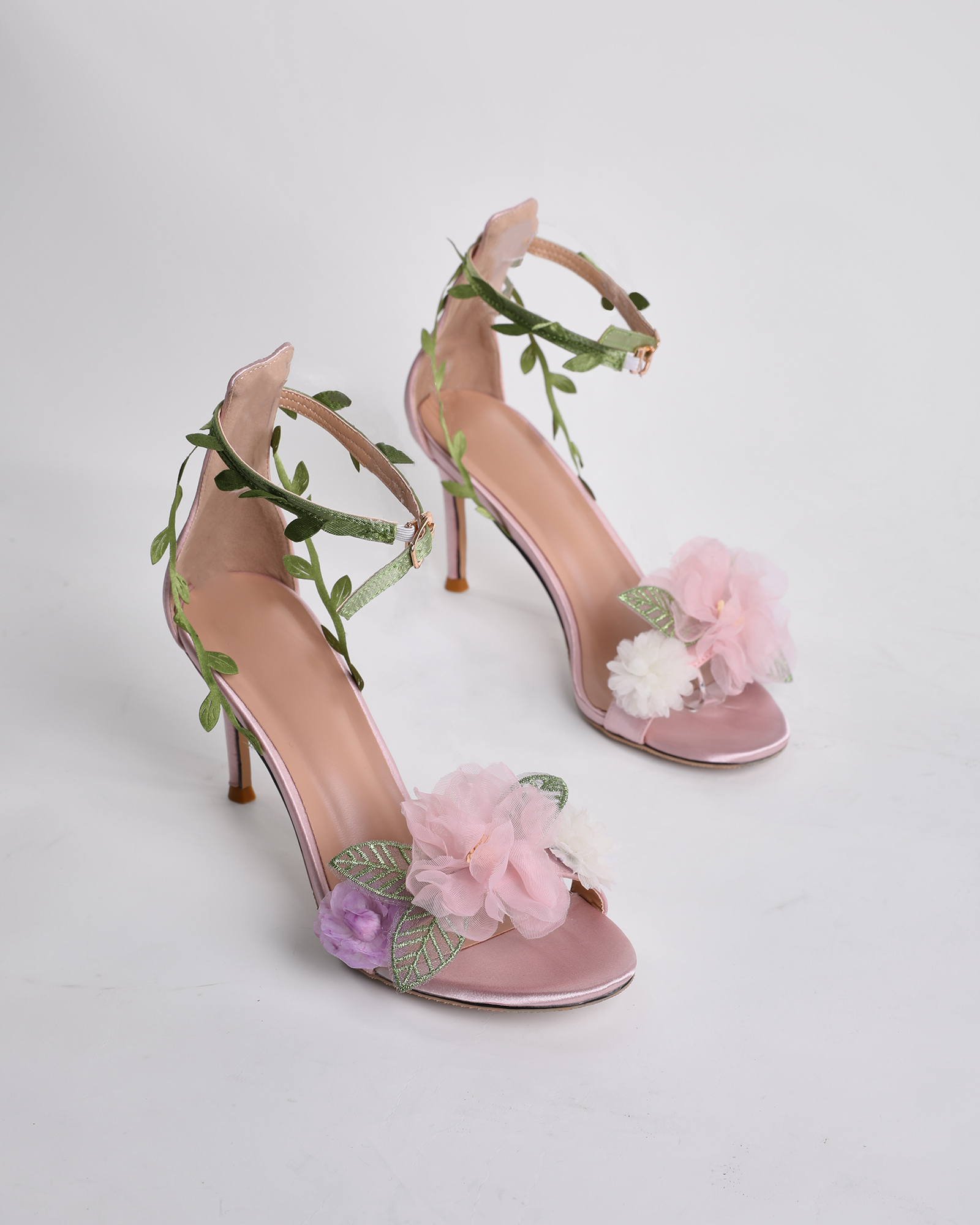 Wren Floral Vine Strap Sandals In Blush