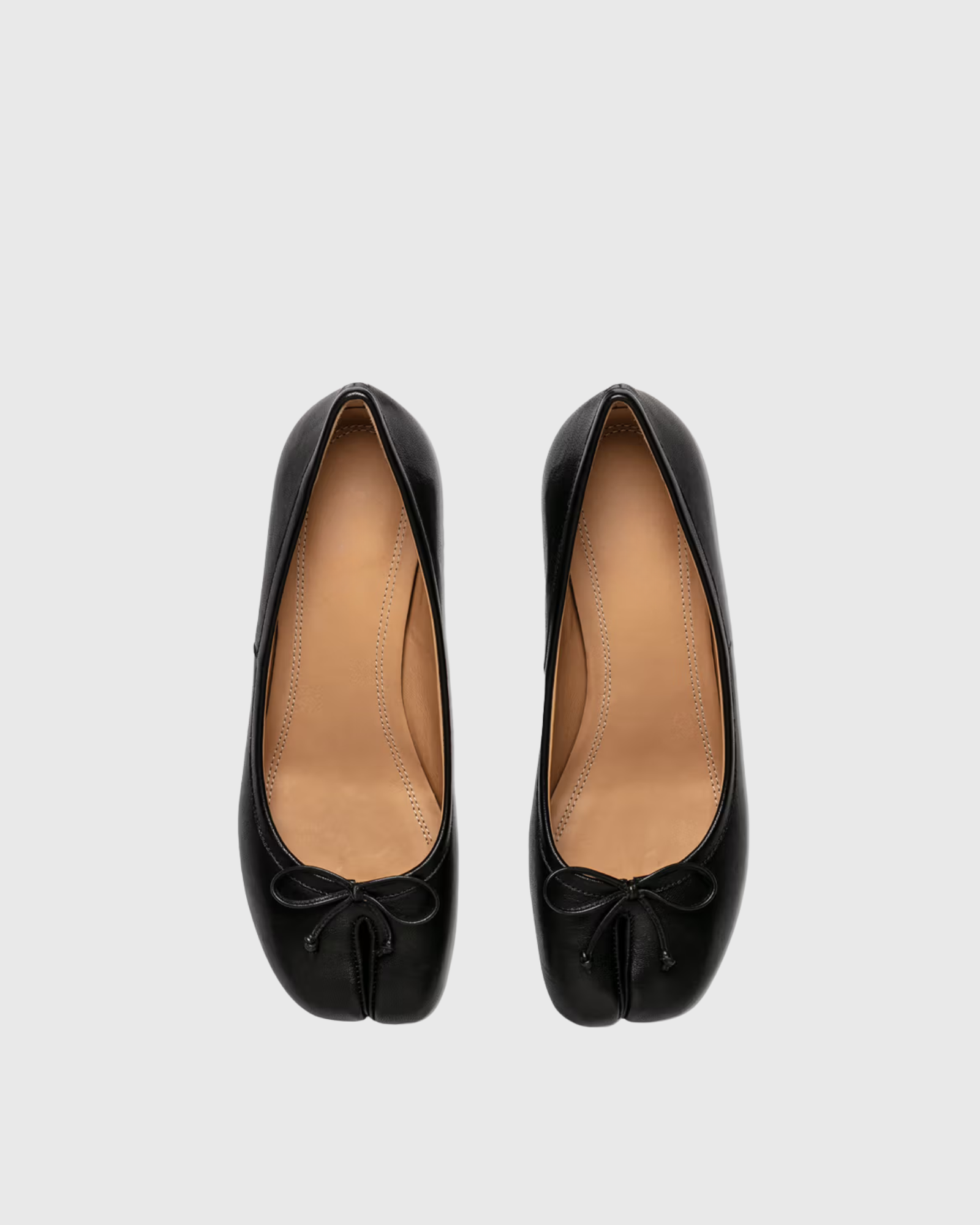 Jaynie Tabi Loafers In Black