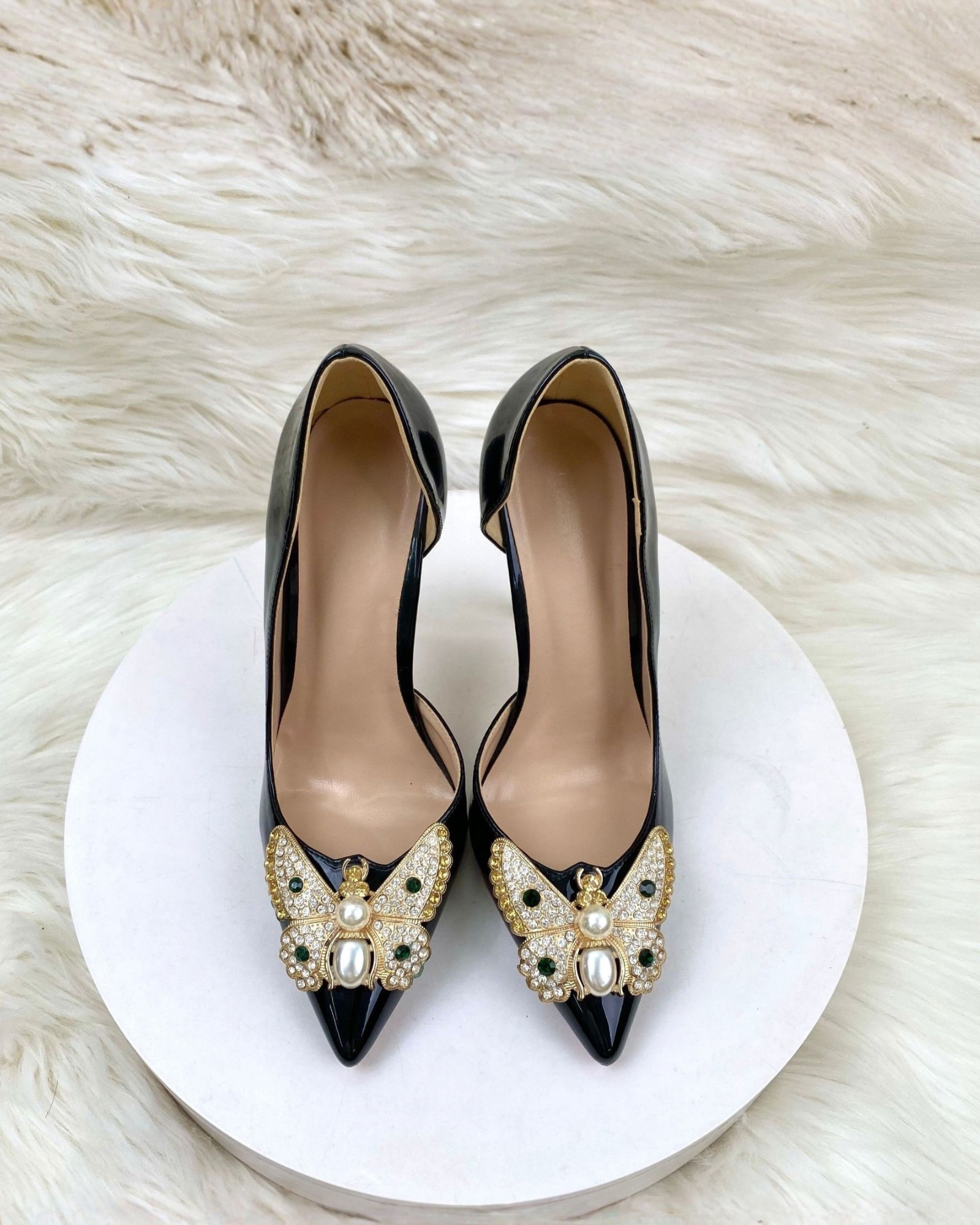 Na Rhinestone Butterfly Pumps In Black