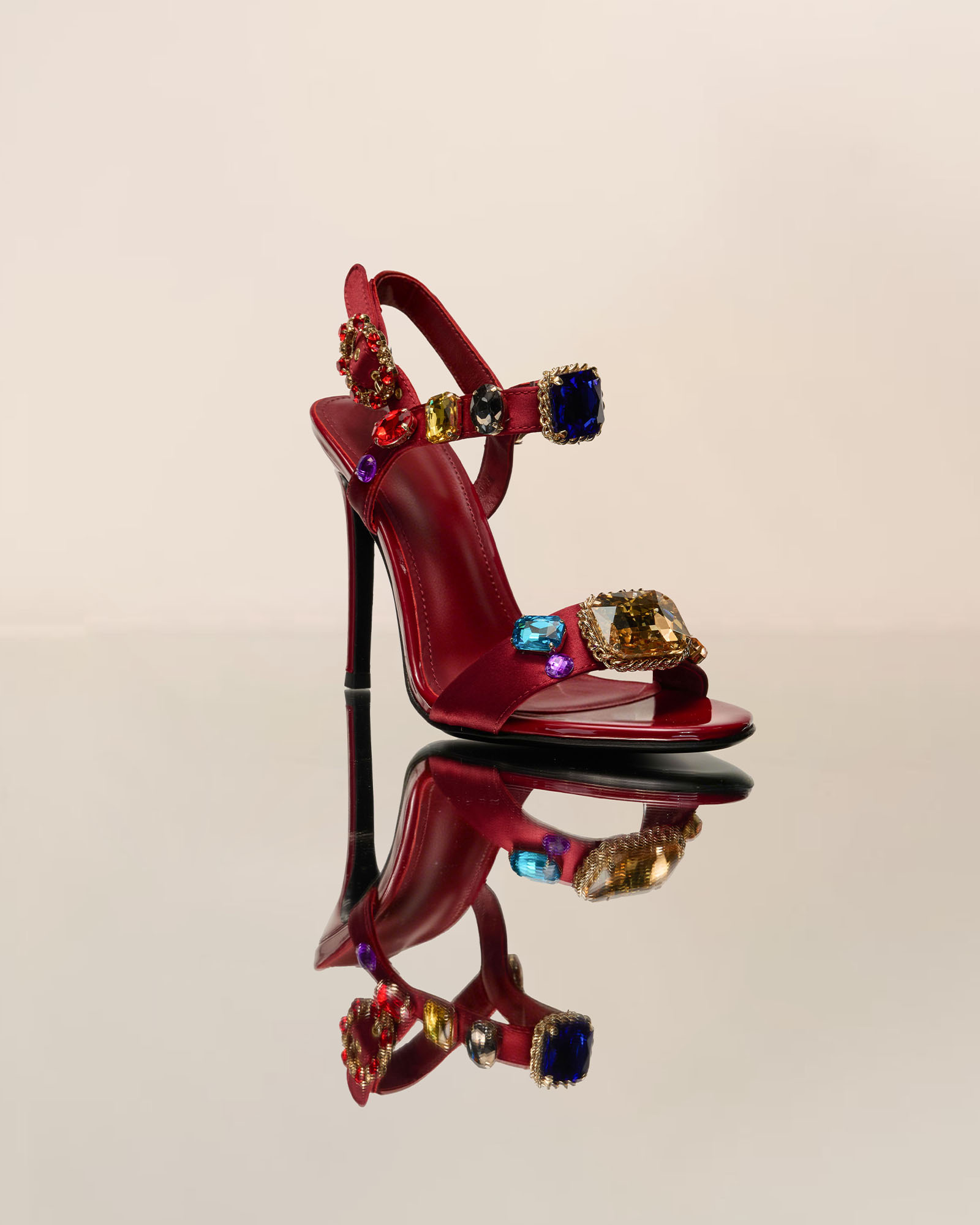 Josey Gem Strap Sandals In Brown