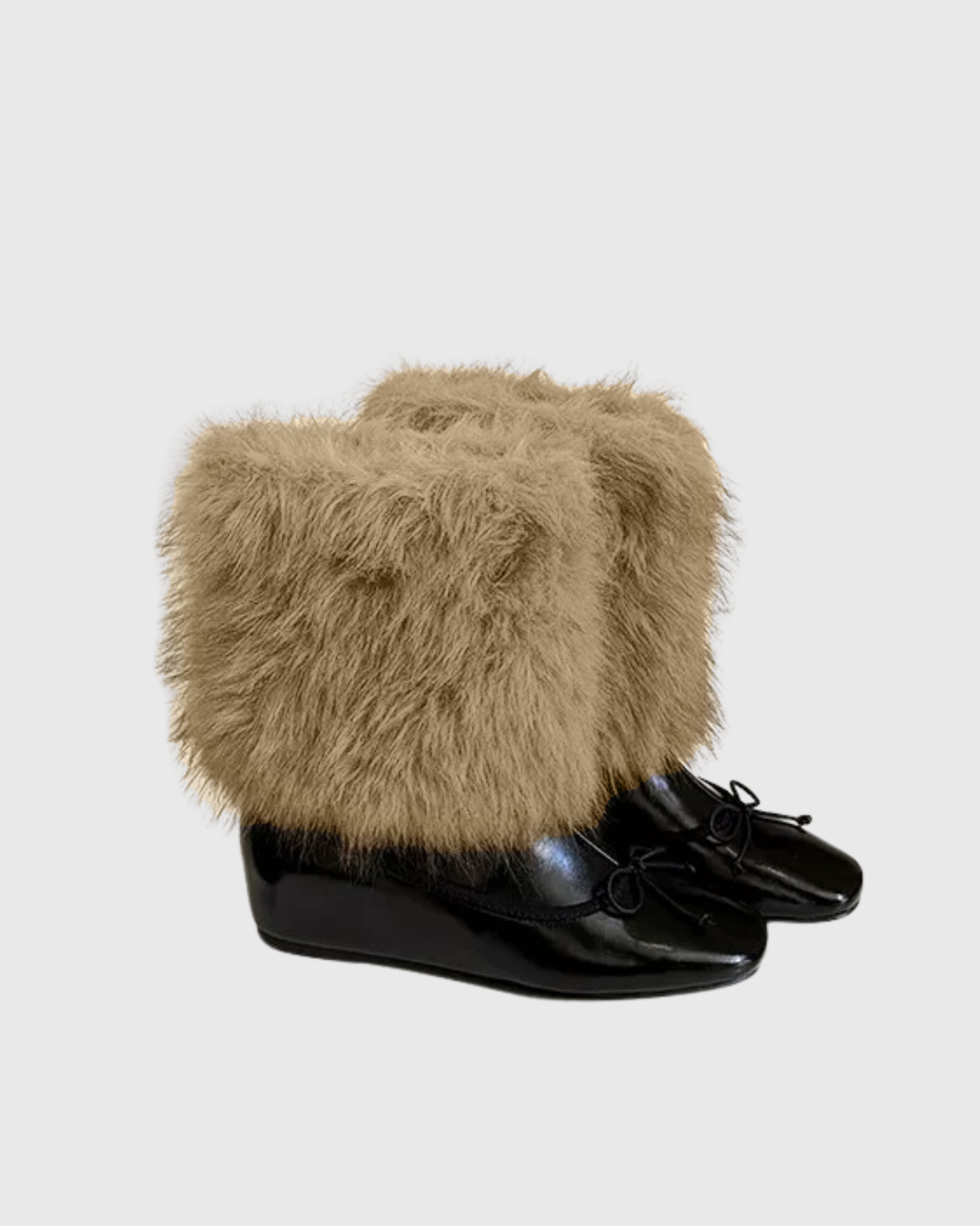 Pacay Bow Faux Fur Ankle Boots In Black
