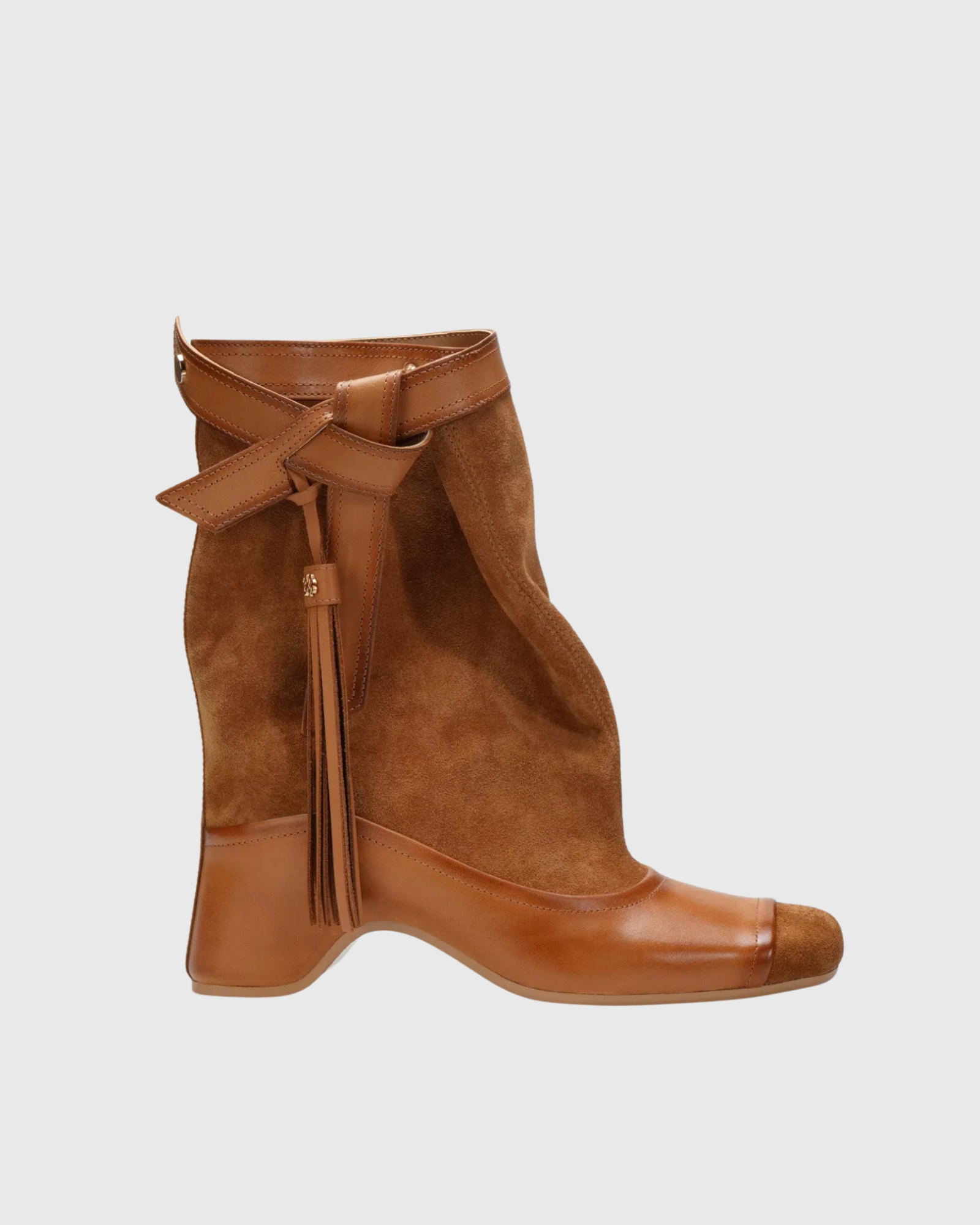 Pacar Fringe Ankle Boots In Brown